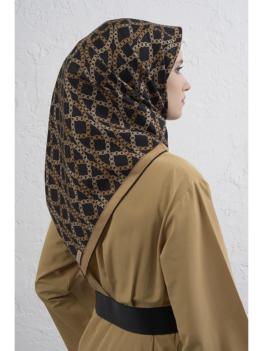 Kahverengi Saf İpek Sura Eşarp 9410D 07-2