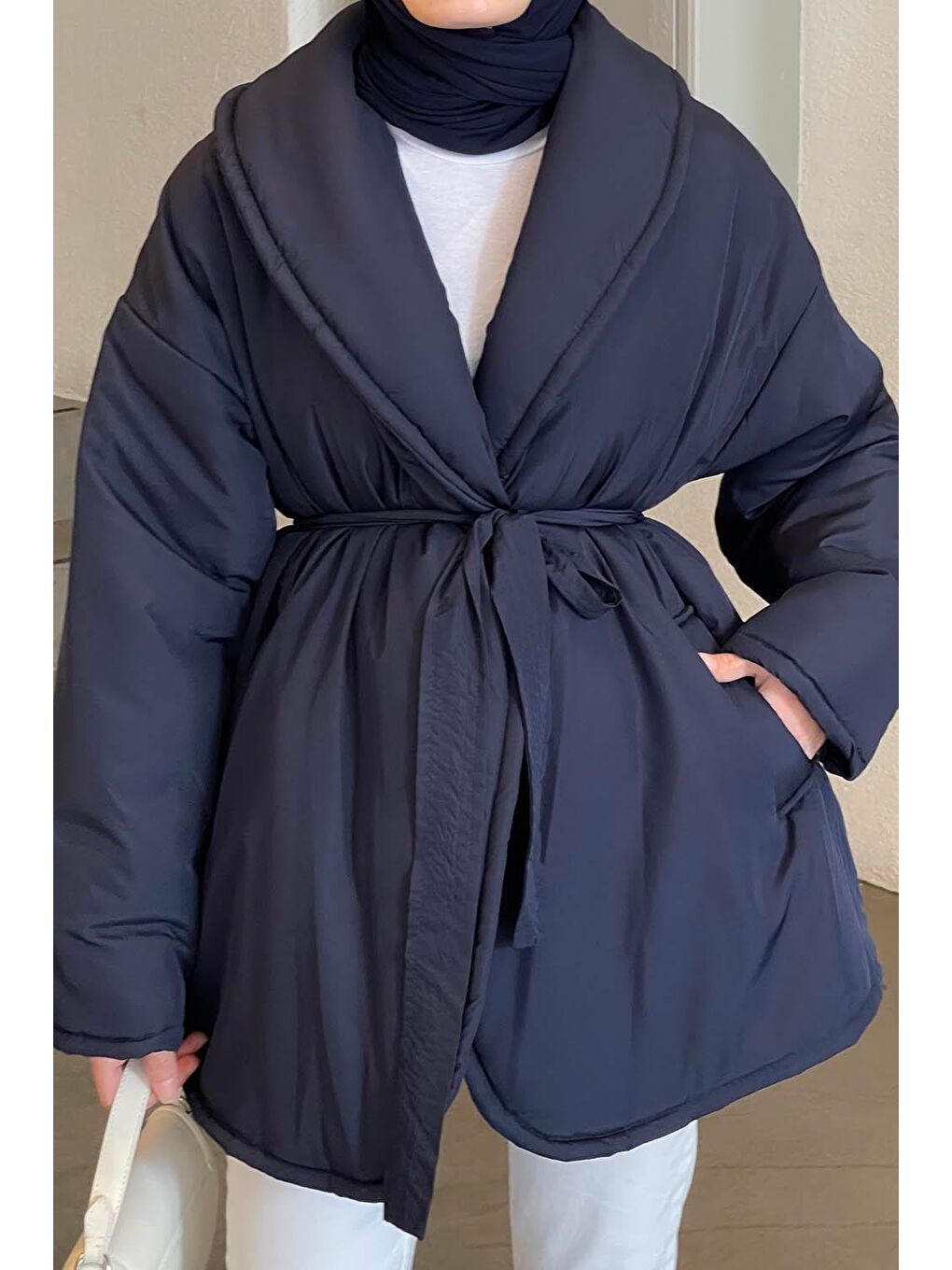 Düz Kuşaklı Şişme Mont Lacivert-2