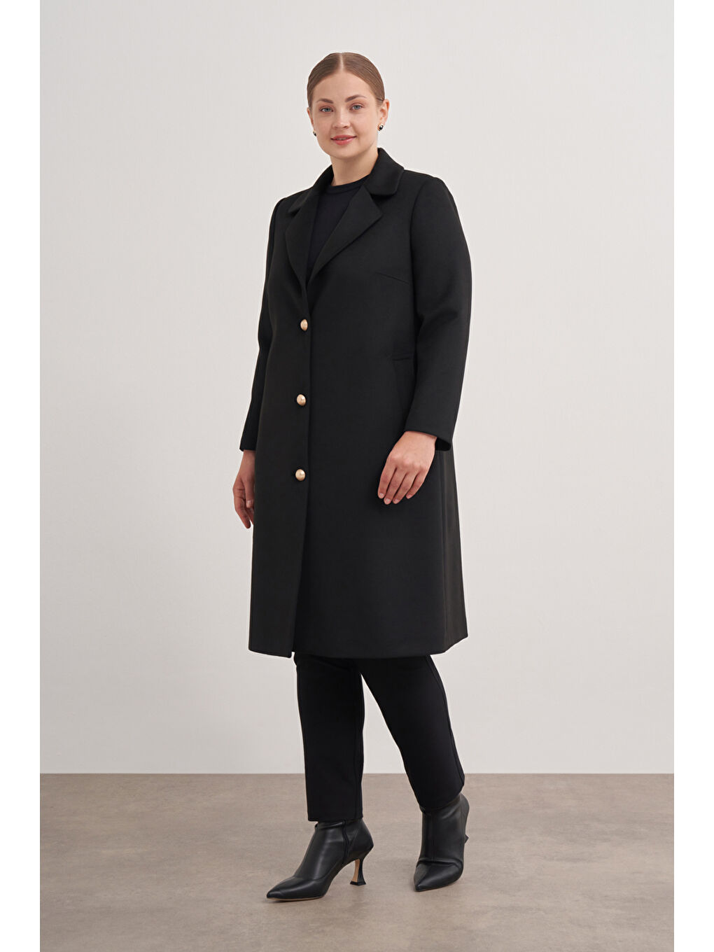 Siyah 8582112 Kırlangıç Yaka Kaban-2