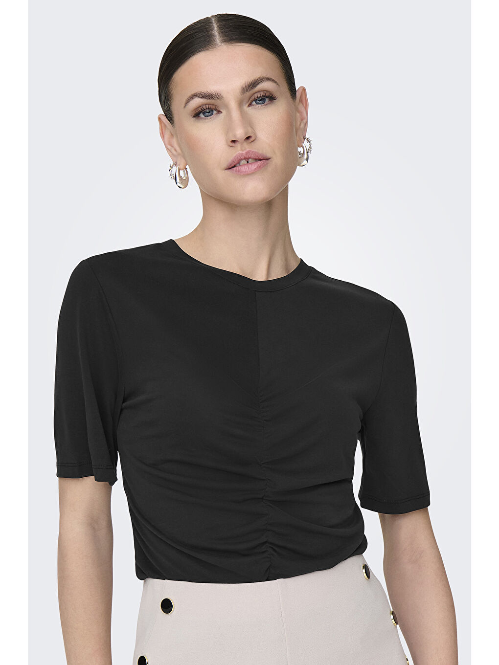 Siyah Onlfree Büzgülü Regular Fit Bisiklet Yaka T Shirt 15346602-3