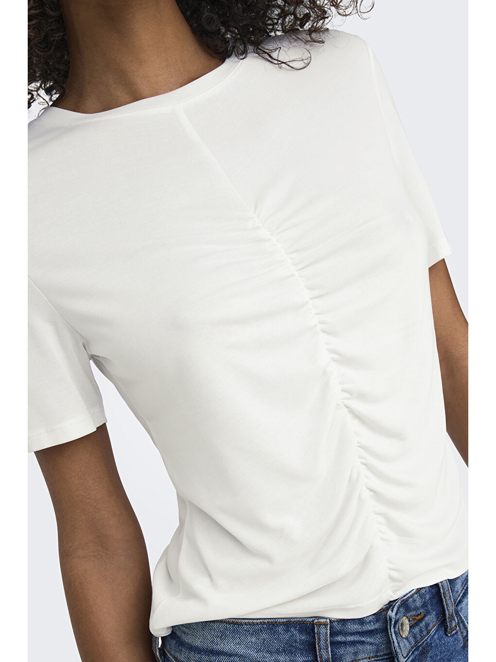 Ekru Onlfree Büzgülü Regular Fit Bisiklet Yaka T Shirt 15346602-3