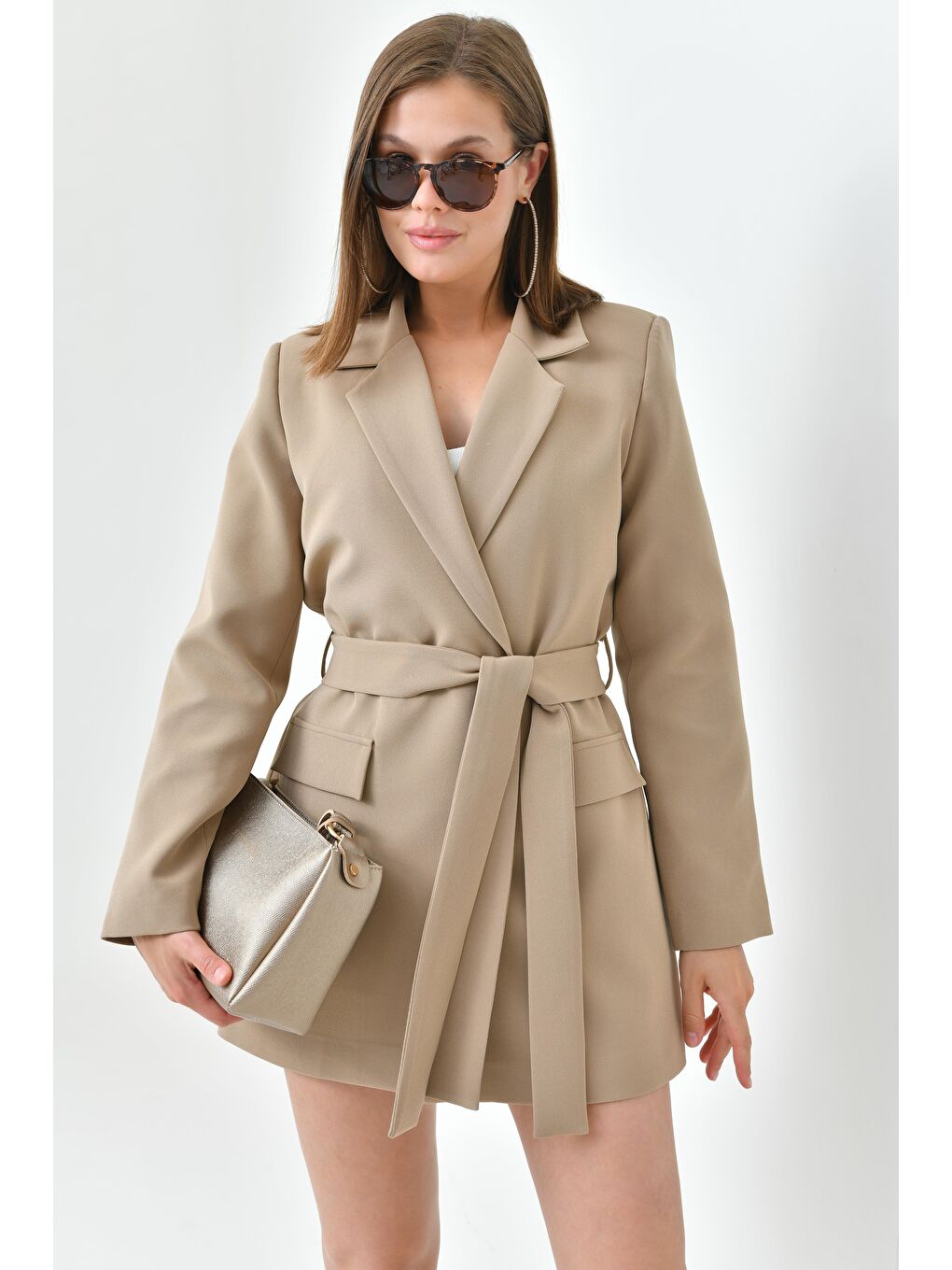 Bej Vizon Kadın Tek Düğmeli Dokuma Kruvaze Blazer Ceket - Kuşaklı-5