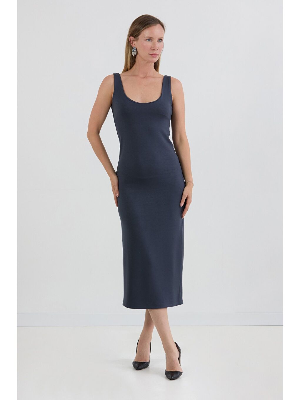 Antrasit Basic Kalın Askılı Salaş Modal Elbise