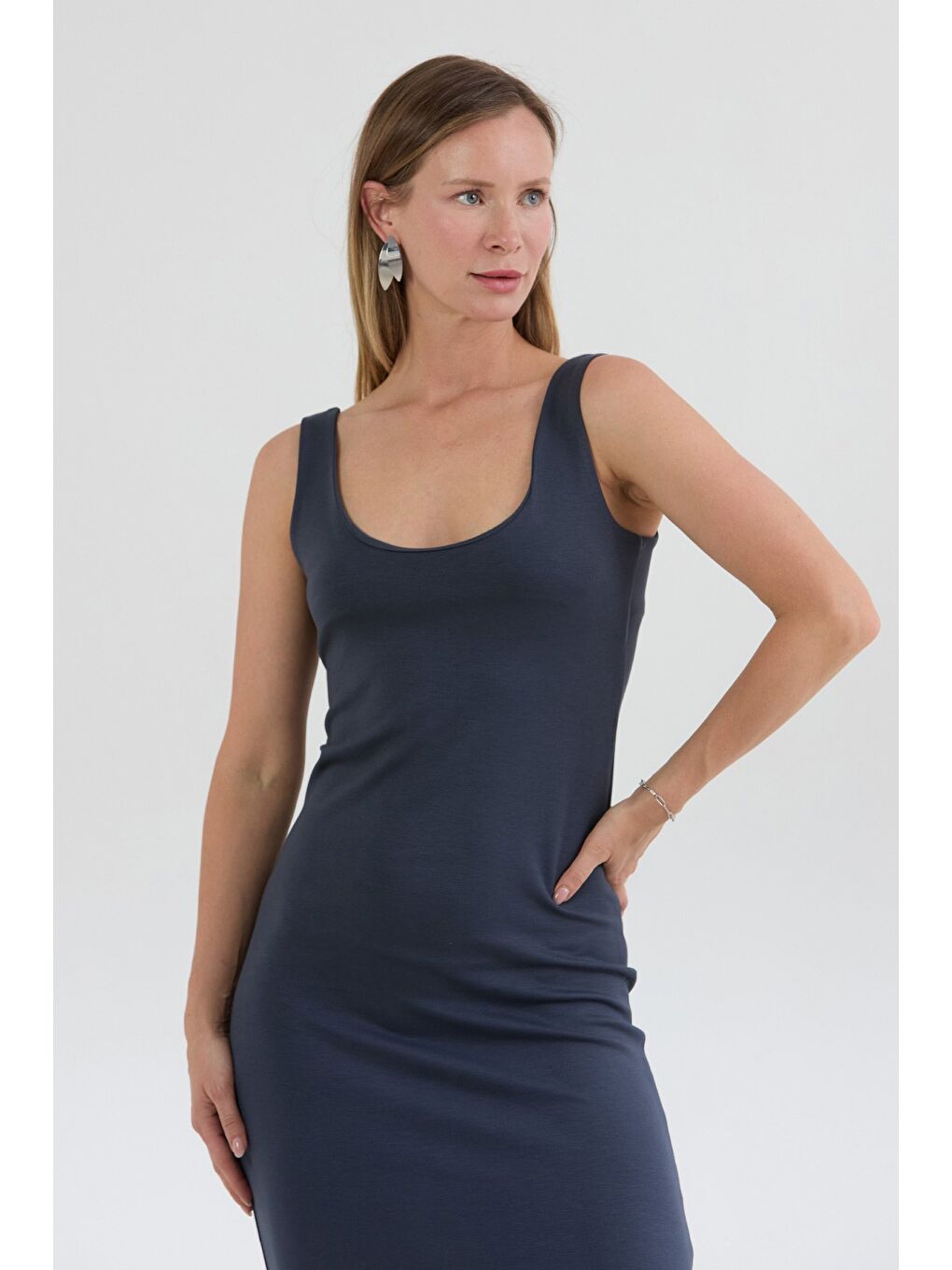 Antrasit Basic Kalın Askılı Salaş Modal Elbise-2