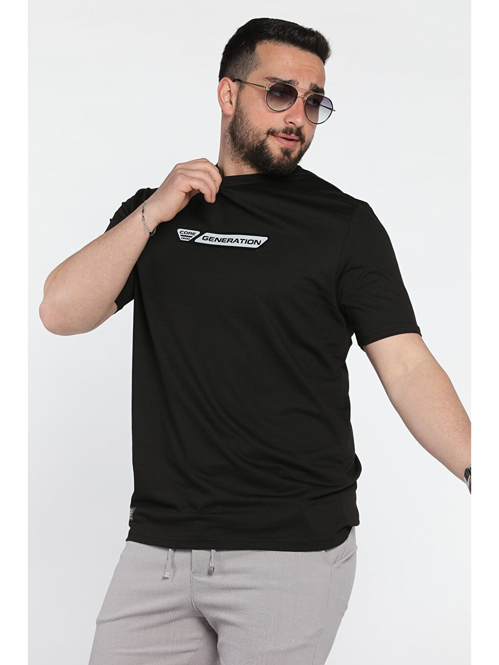 Siyah Erkek Ön Baskılı Bisiklet Yaka Tişört-1