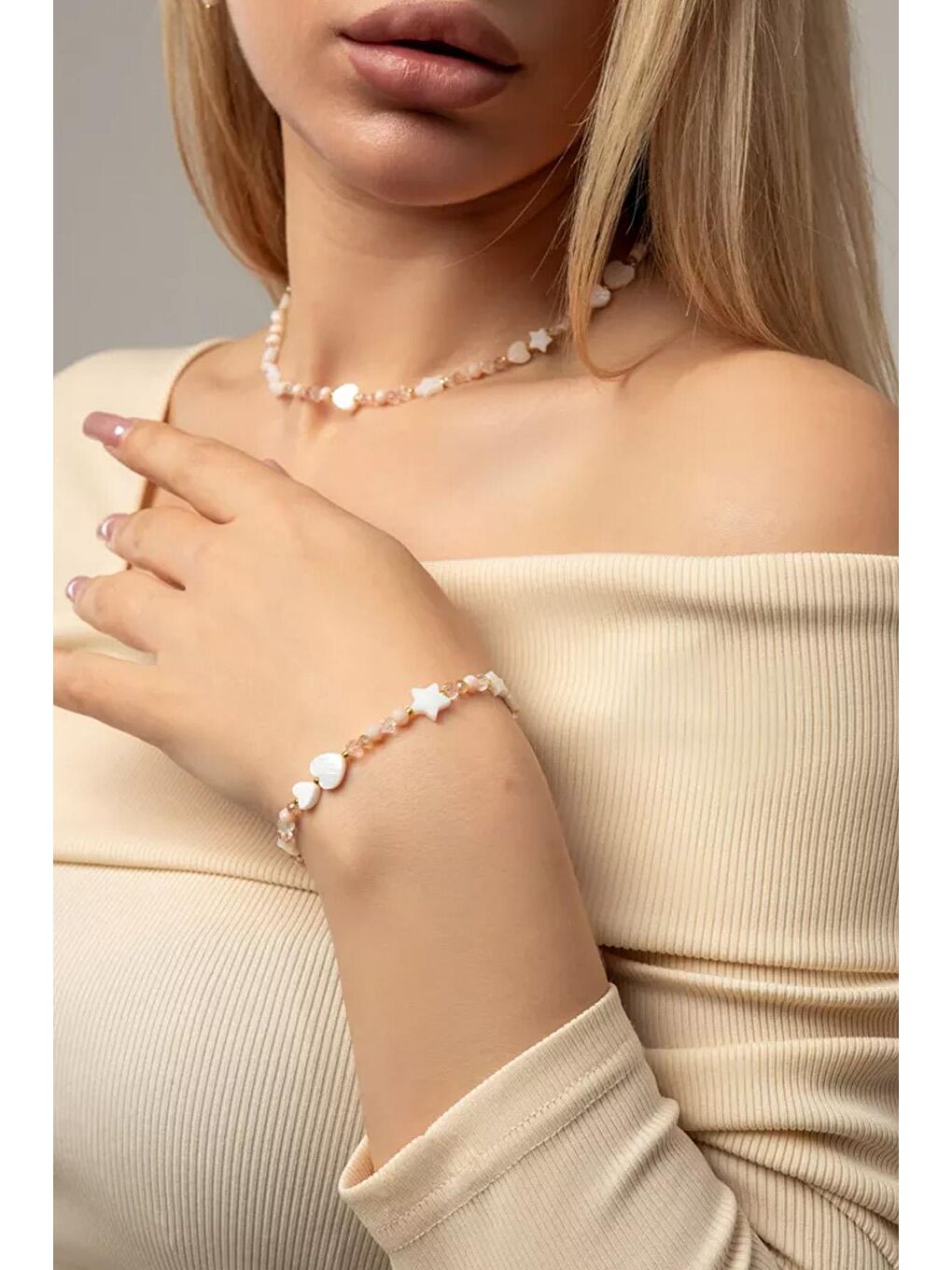 New Obsessions Sarı Sedef Kalp ve Yıldız Detaylı Kolye-Bileklik Set