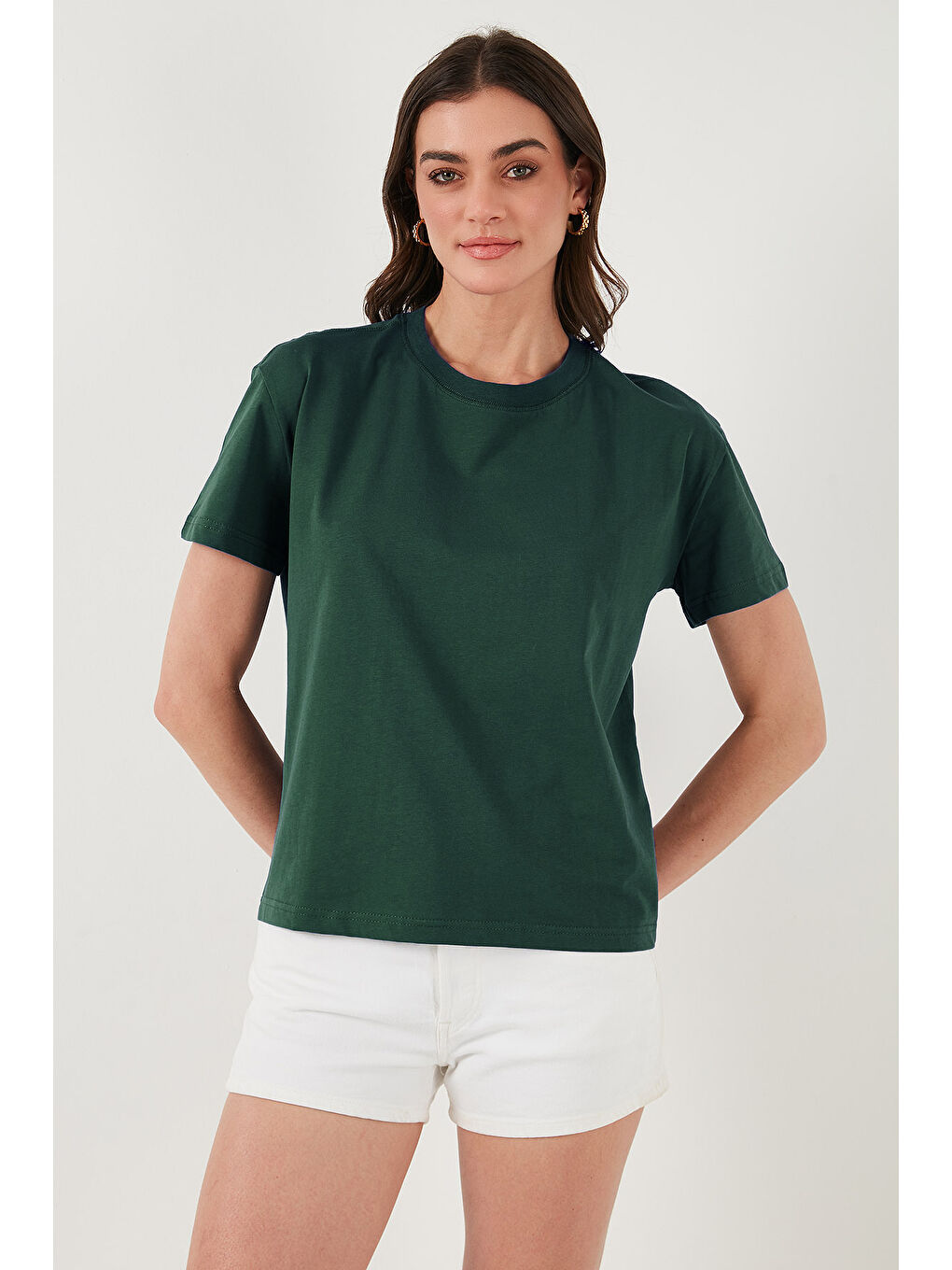 Yeşil Pamuklu Oversize Fit Bisiklet Yaka Kadın T Shirt 5866097-1