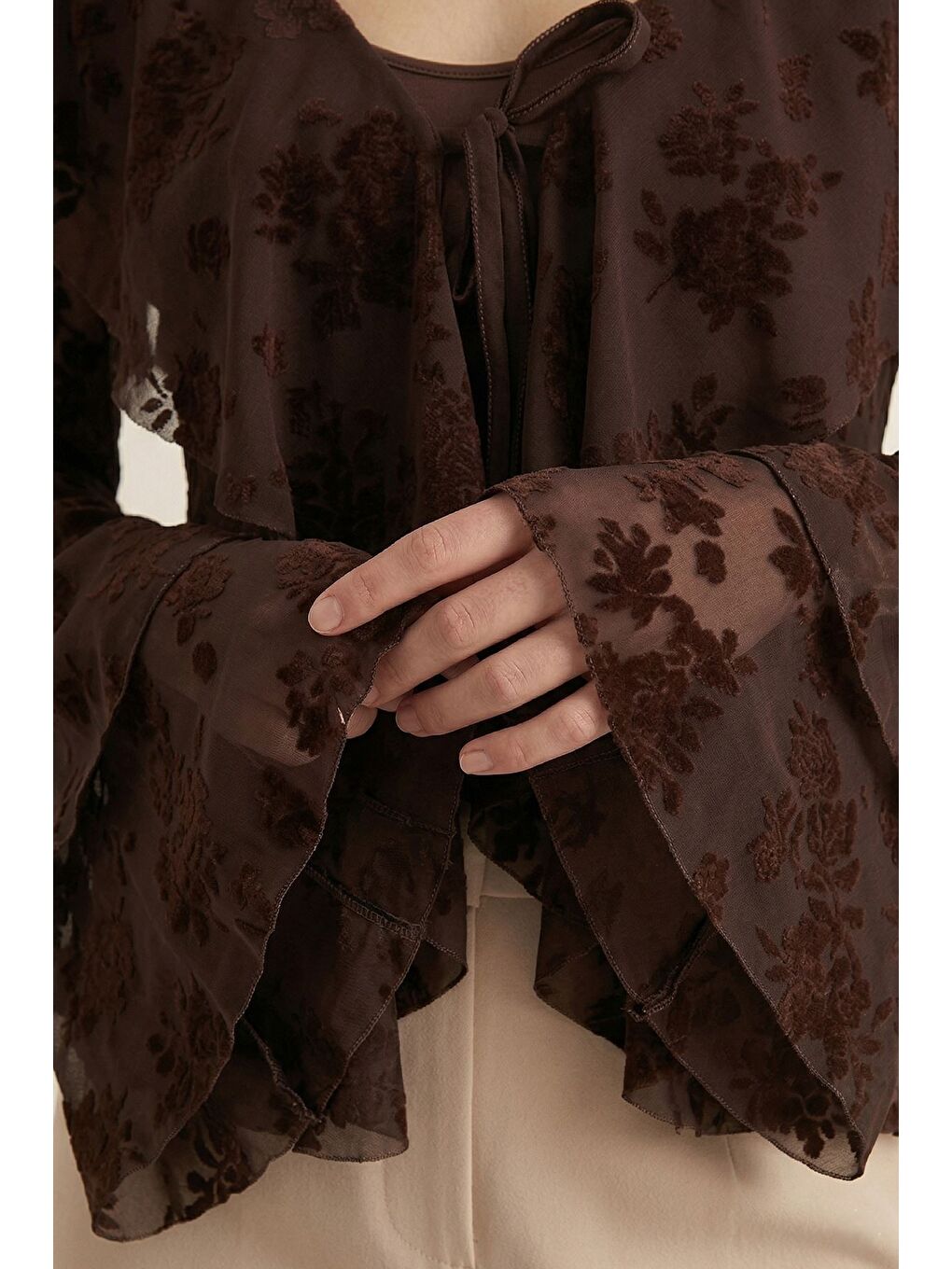 Kahverengi Kadın Atlet Kombinli Ön Bağlamalı Güpürlü Bluz-2