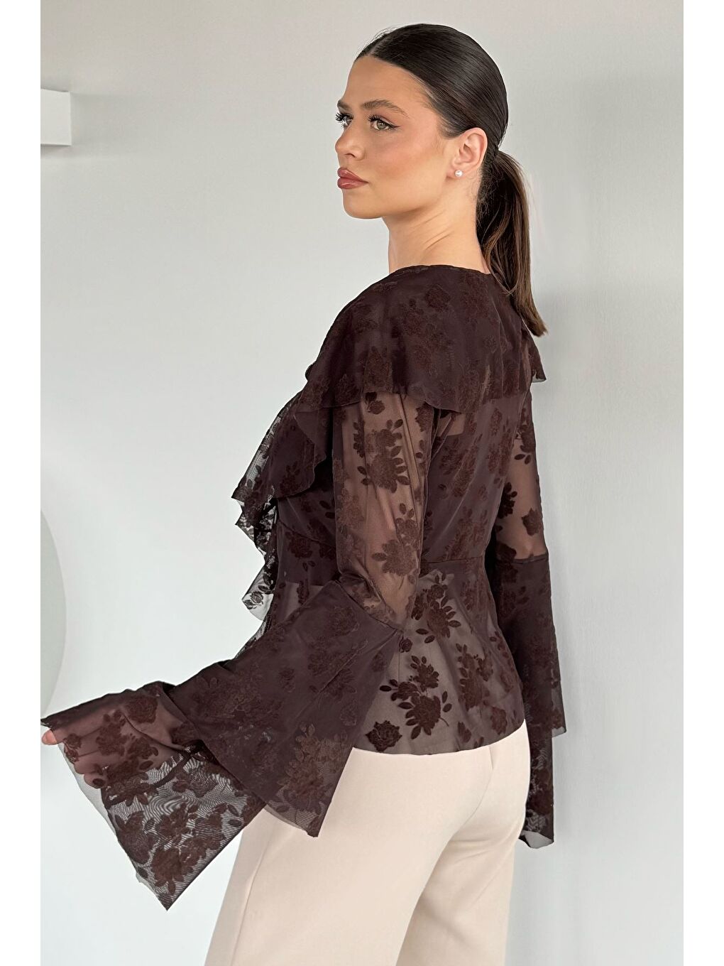 Kahverengi Kadın Atlet Kombinli Ön Bağlamalı Güpürlü Bluz-7