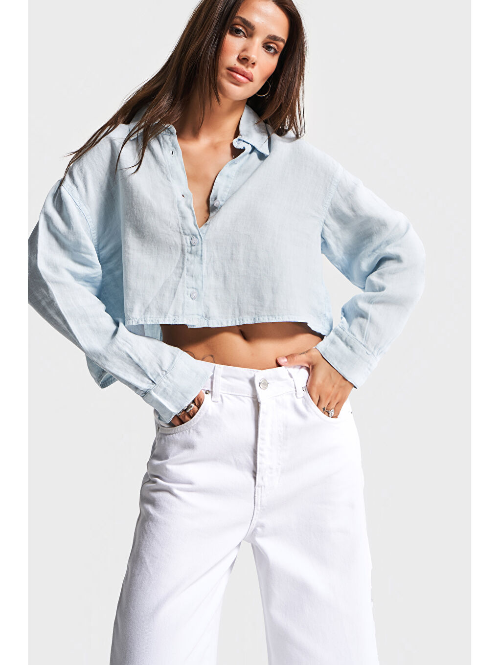 Kadın Bebe Mavisi 6s5-103 Organik Keten Kumaş Crop Fit Oversize Gömlek