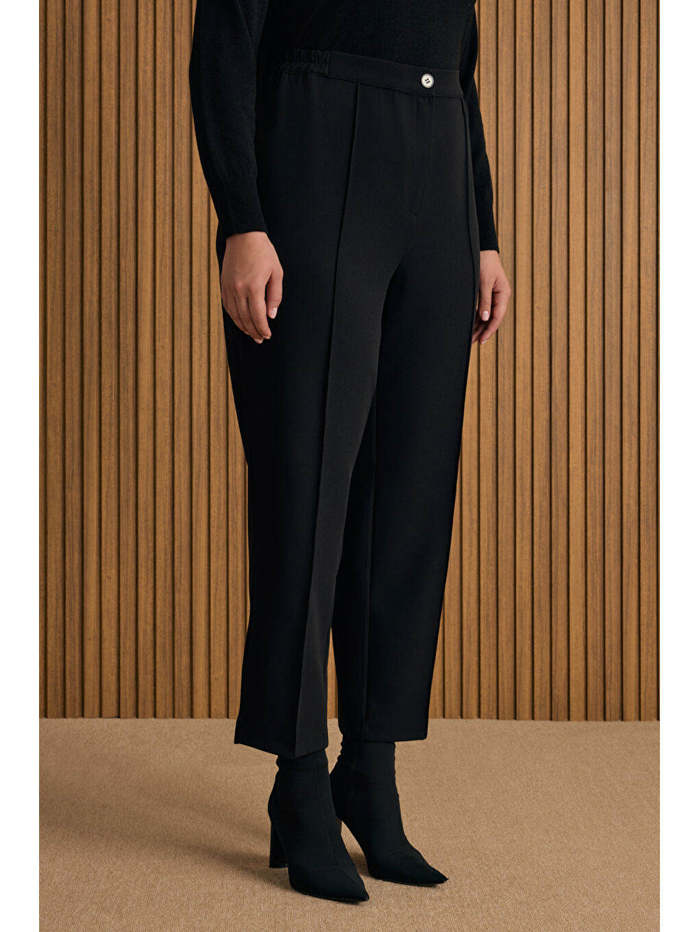 Siyah Dokuma Pantolon-3