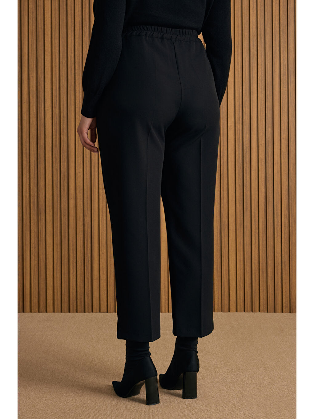 Siyah Dokuma Pantolon-4