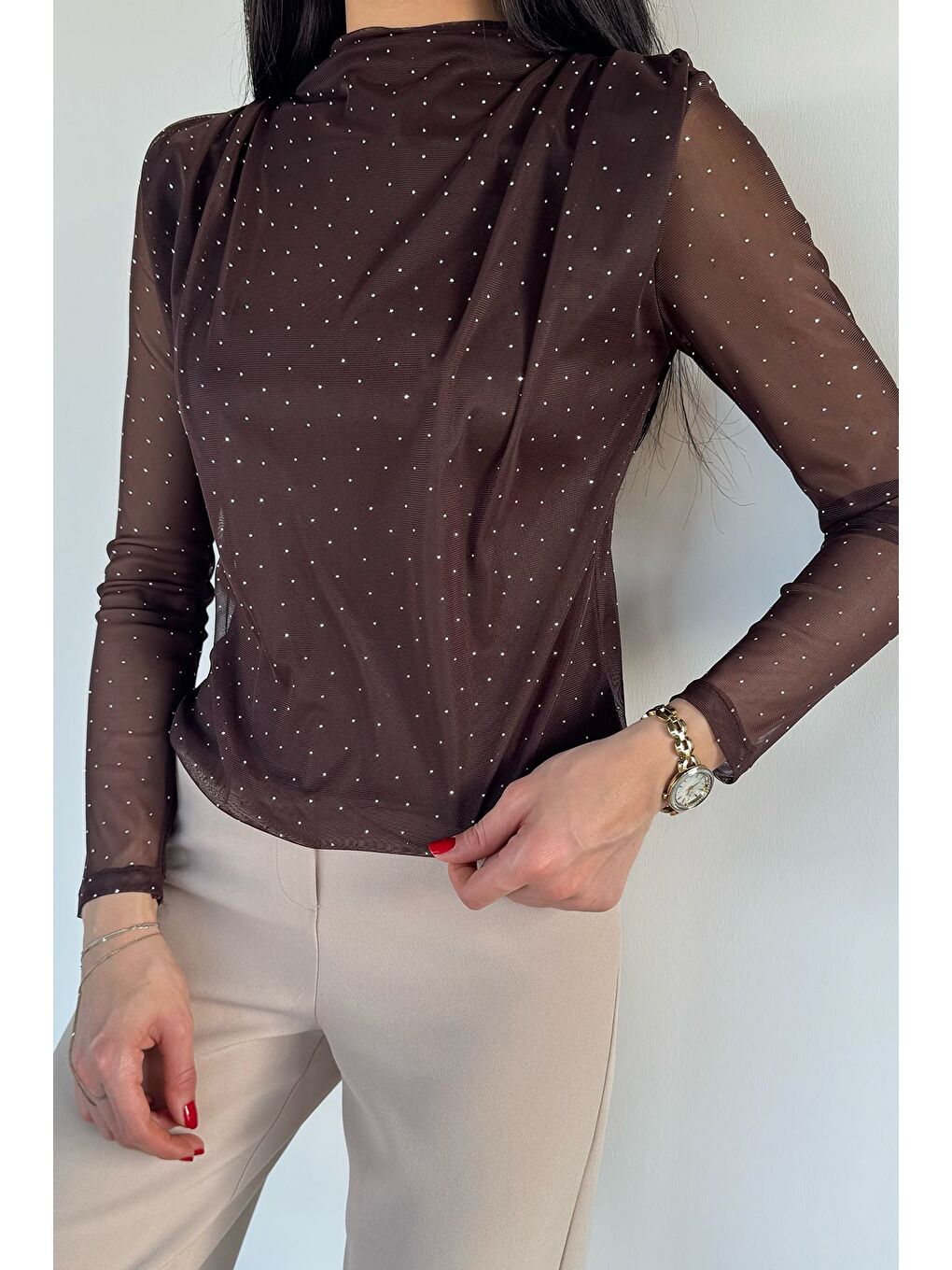 Kahverengi Kadın Dik Yaka Taş İşlemeli Tüllü Bluz-2