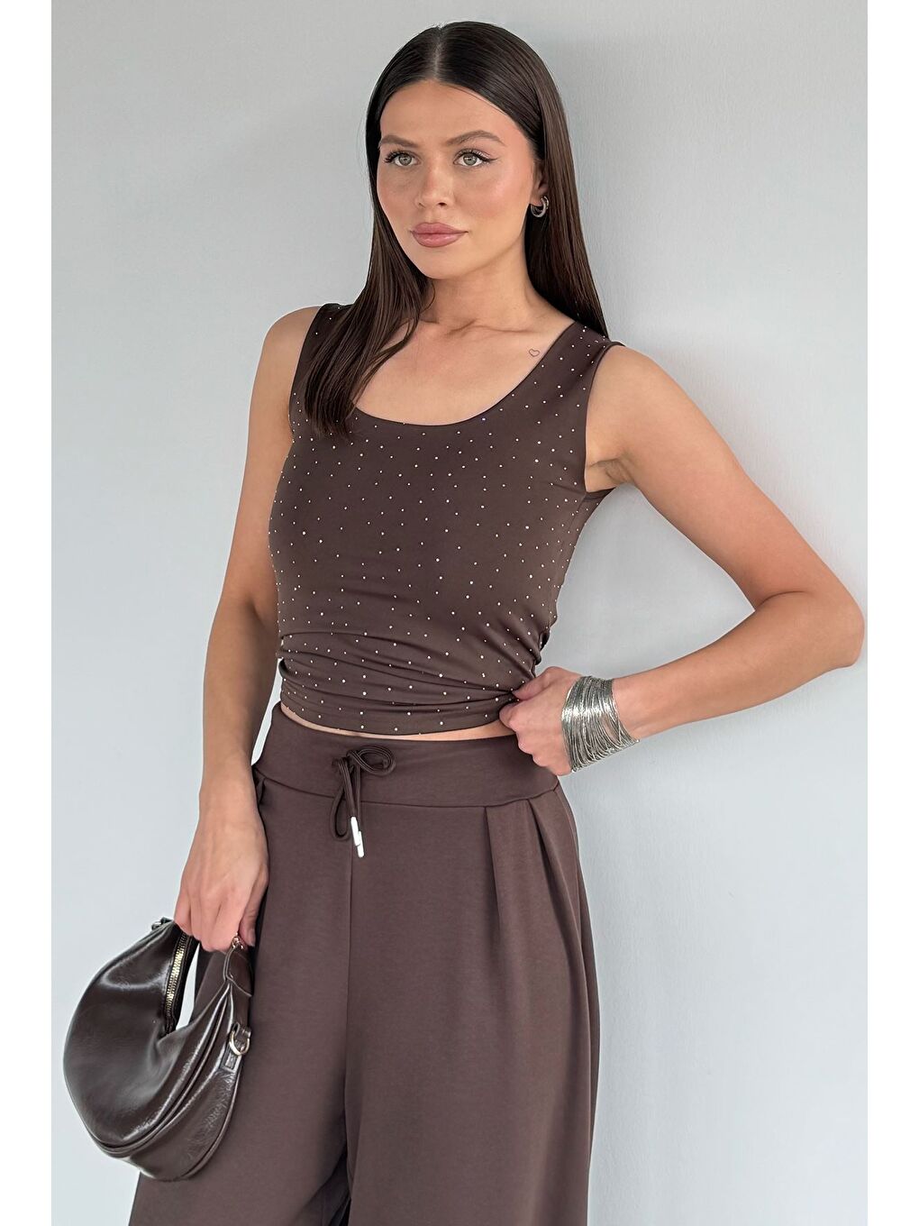 Kahverengi Kadın Taş İşlemeli Elastanlı Bluz