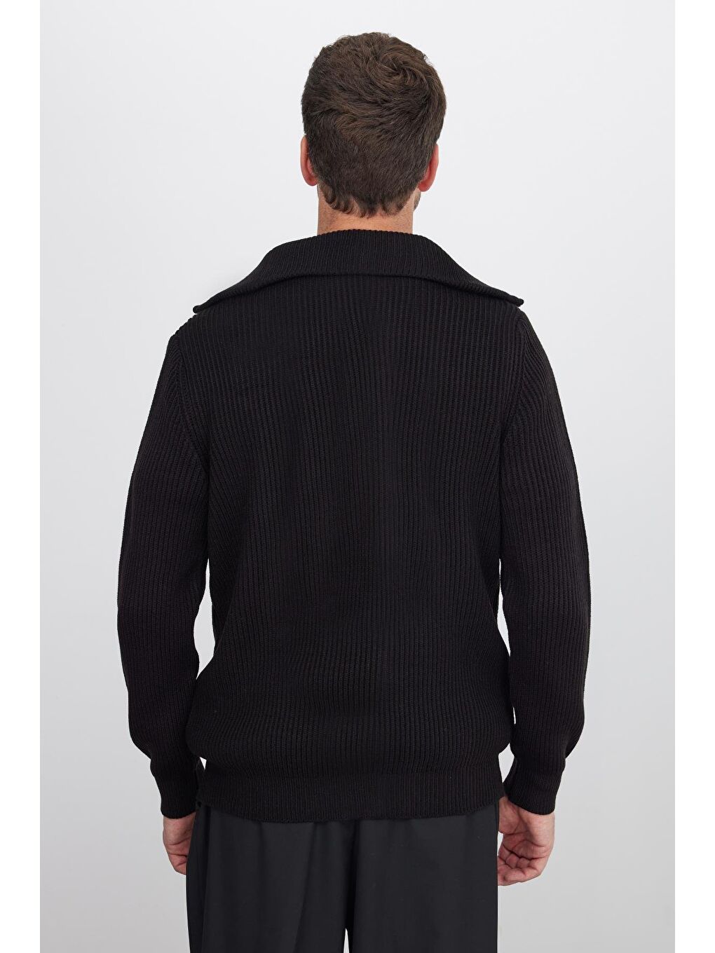 Erkek Slim Fit Dik Yaka Fermuarlı Siyah Düz Hırka-7