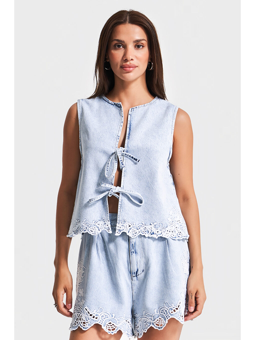 Mavi Kadın Snow Jean Rengi 3s5-3 Viskon Pamuk Kumaş Bağcık Dantel Detaylı Sıfır Kol Tasarım Denim Yelek-1