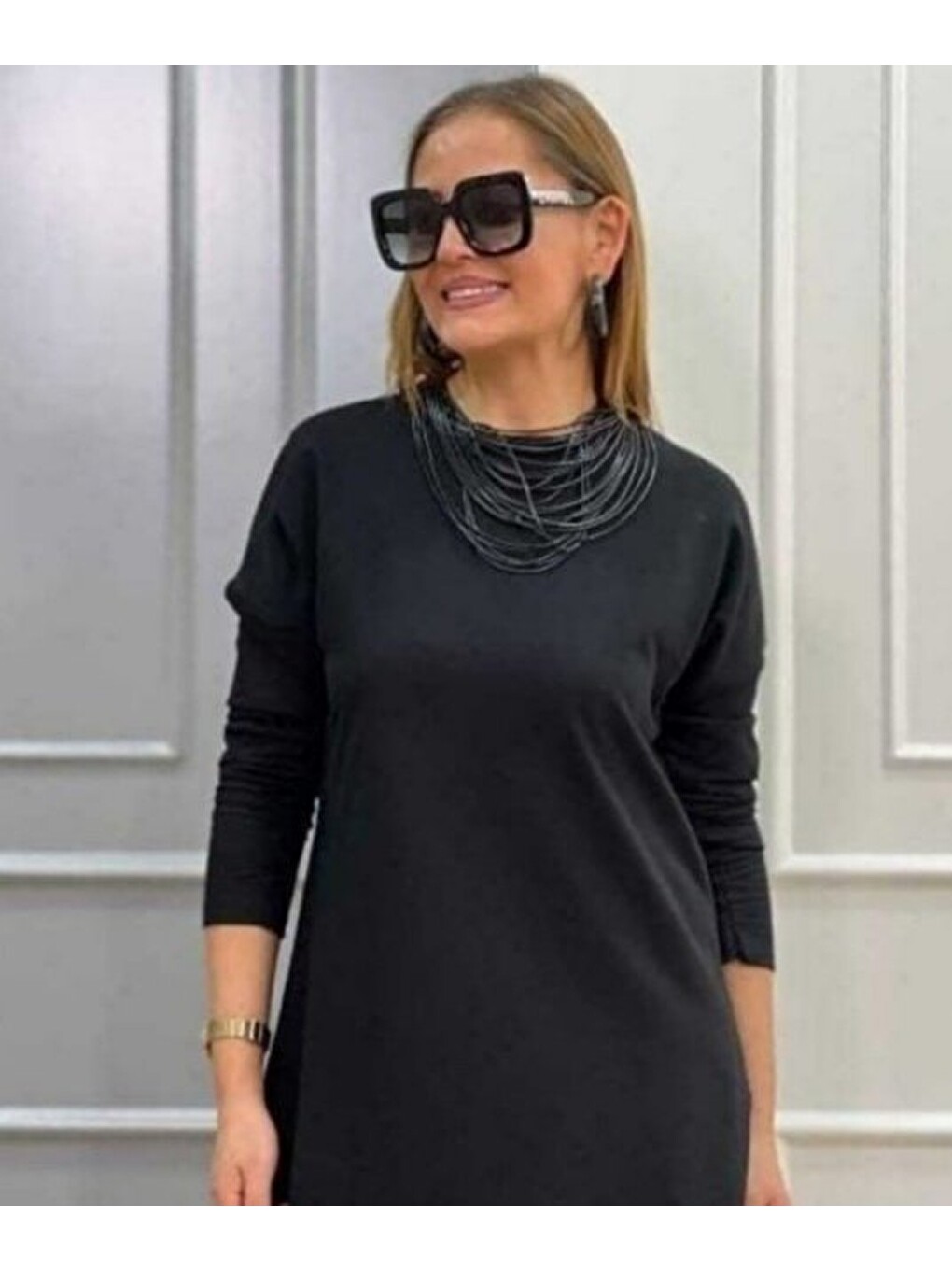 Siyah Kadın Uzun Kollu Bisiklet Yaka Etek Ucu Deri Dantelli Viskon Iki Iplik Midi Elbise-1