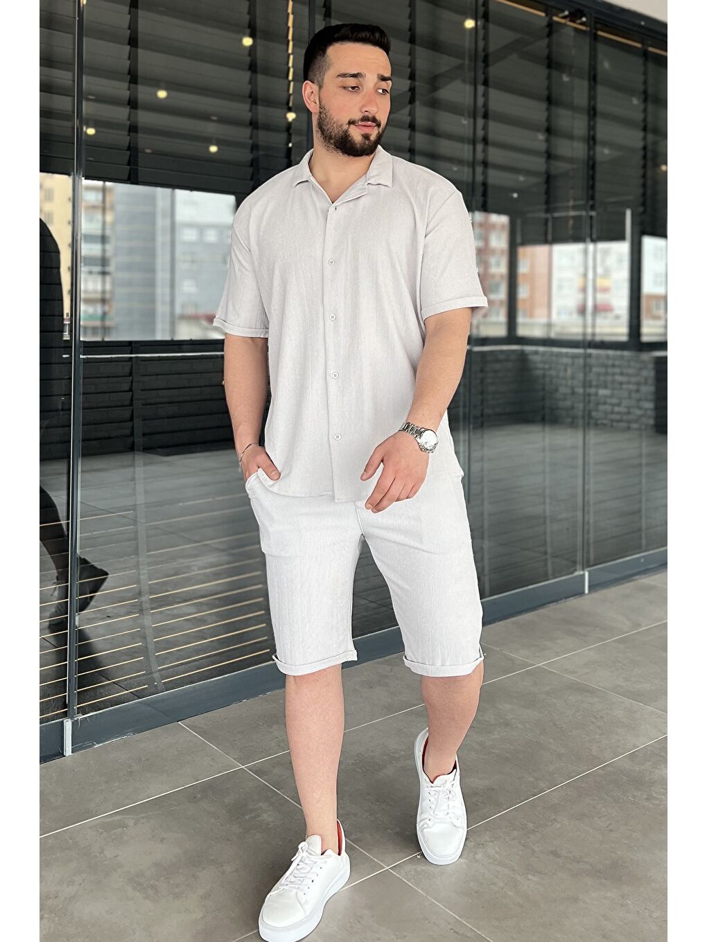 Gri Erkek Apaş Yaka Gömlek Şort İkili Takım-1