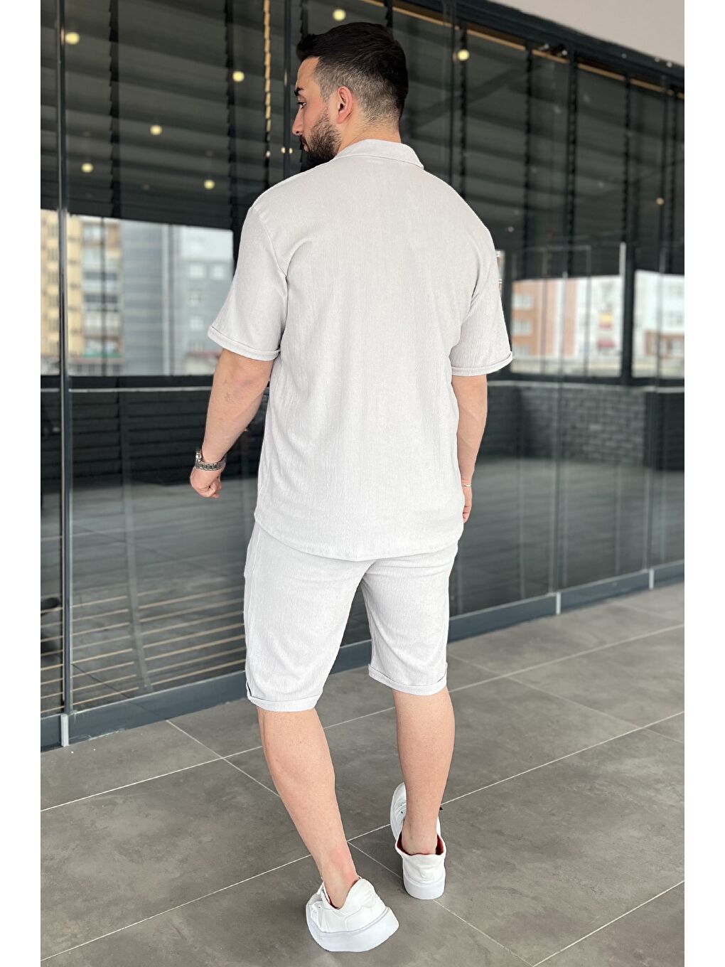 Gri Erkek Apaş Yaka Gömlek Şort İkili Takım-3