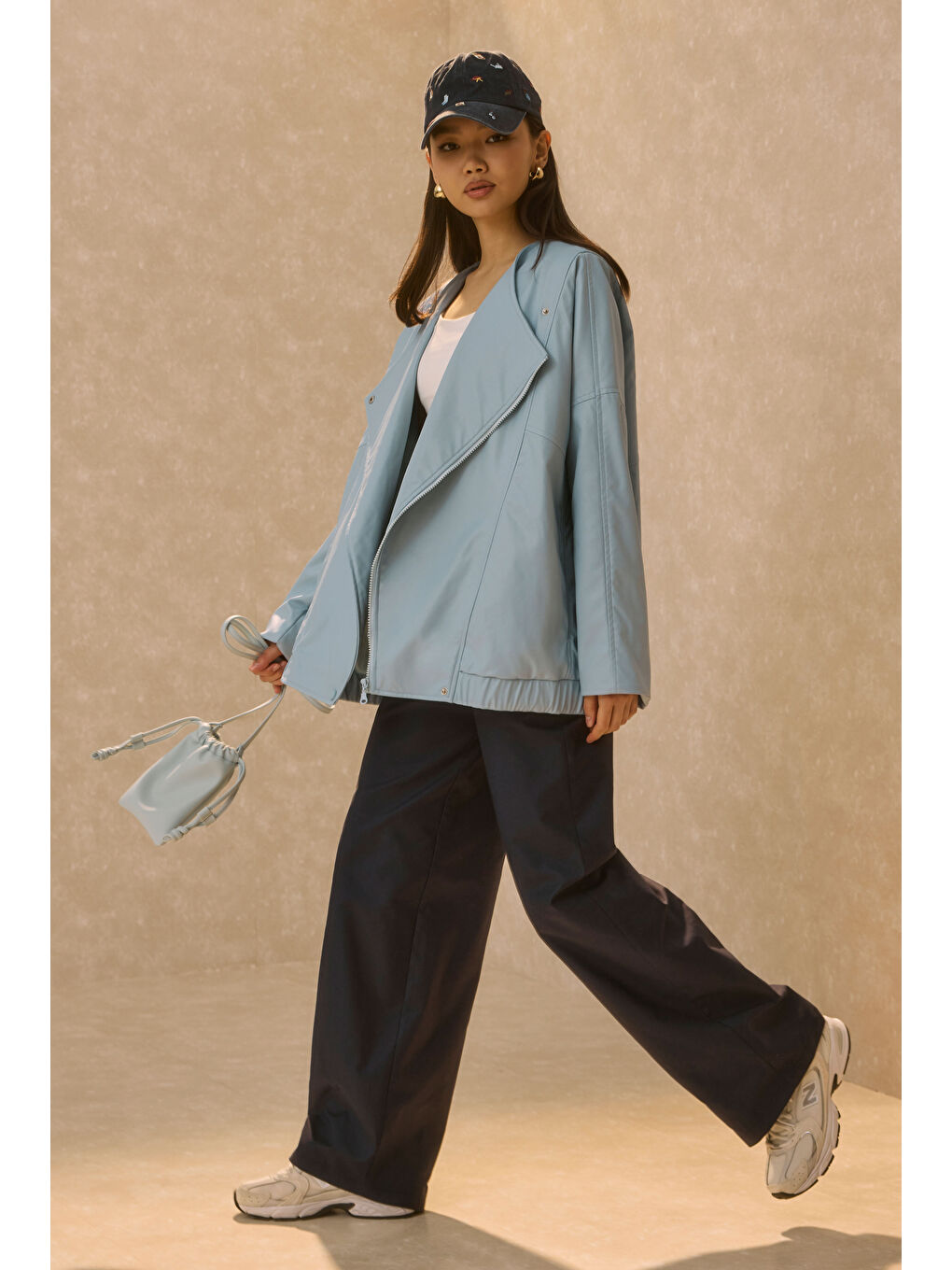 Asimetrik Kesim Deri Ceket Bebe Mavi-4