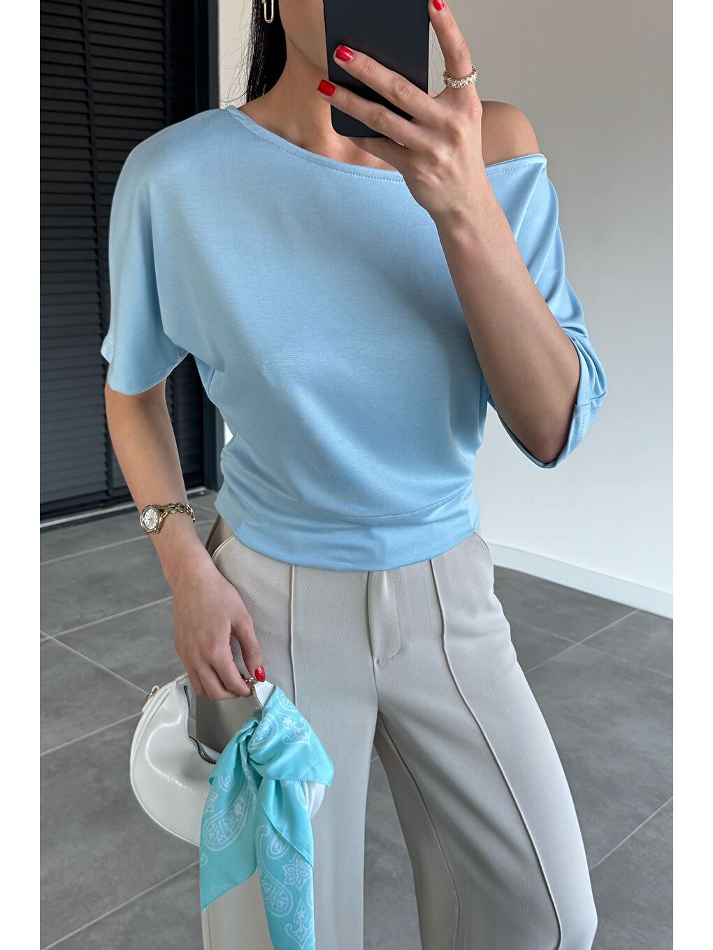 Mavi Kadın Kayık Yaka Bluz-1