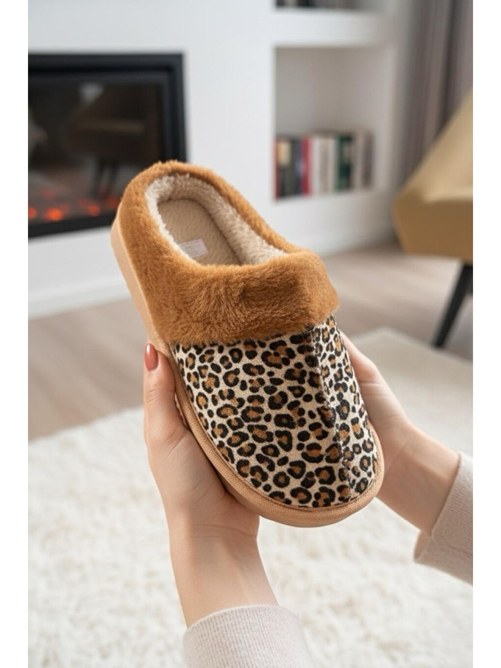 Sarı Sagu Kadın Ev Terliği Pelüş Ev Terliği Ses Yapmaz Taban Sıcak Kürklü Terlik-1