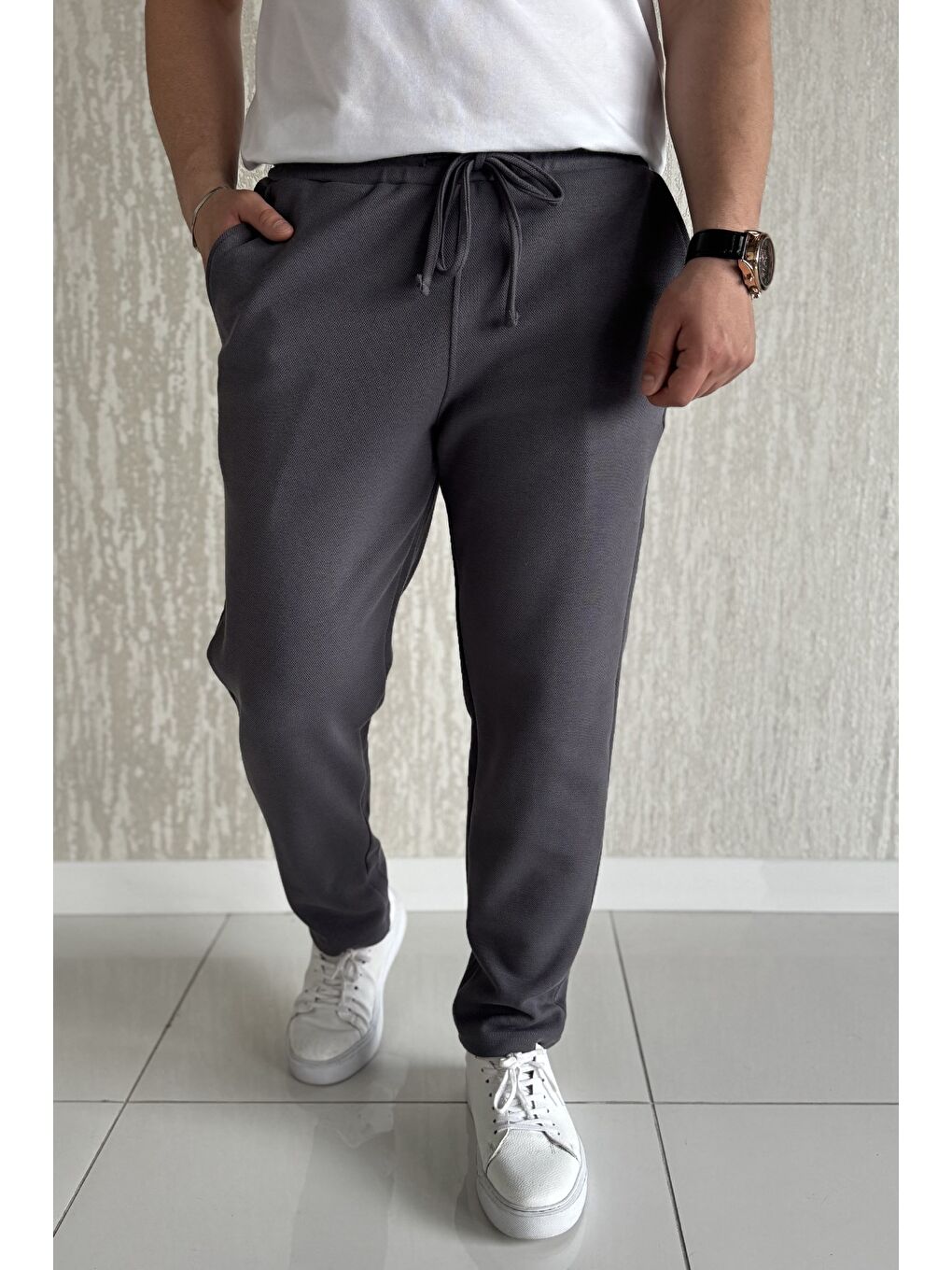 Gri Erkek Bel Bağcıklı Jogger Pantolon