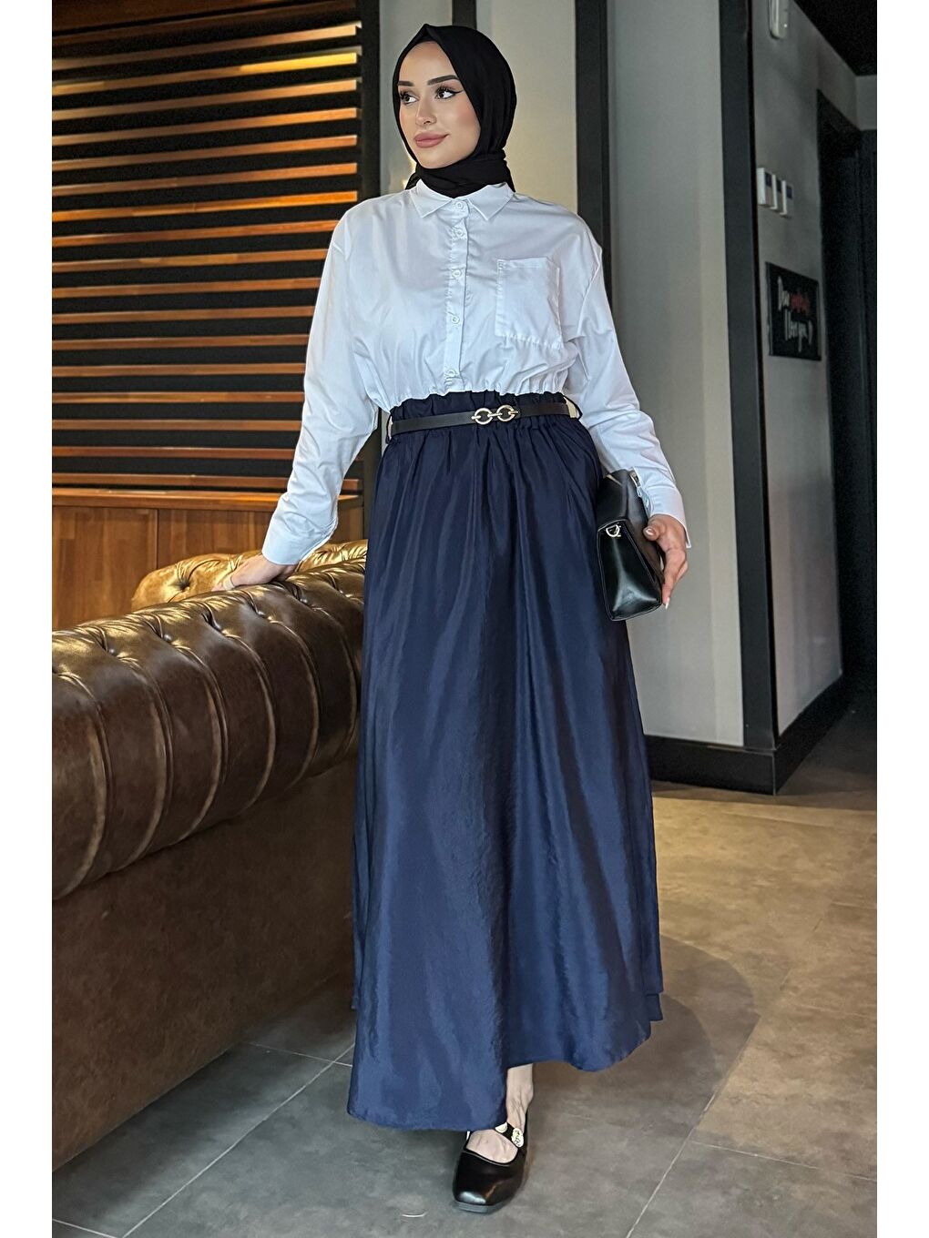Lacivert Cep Detaylı Kemerli Yazlık Tesettür Elbise-1