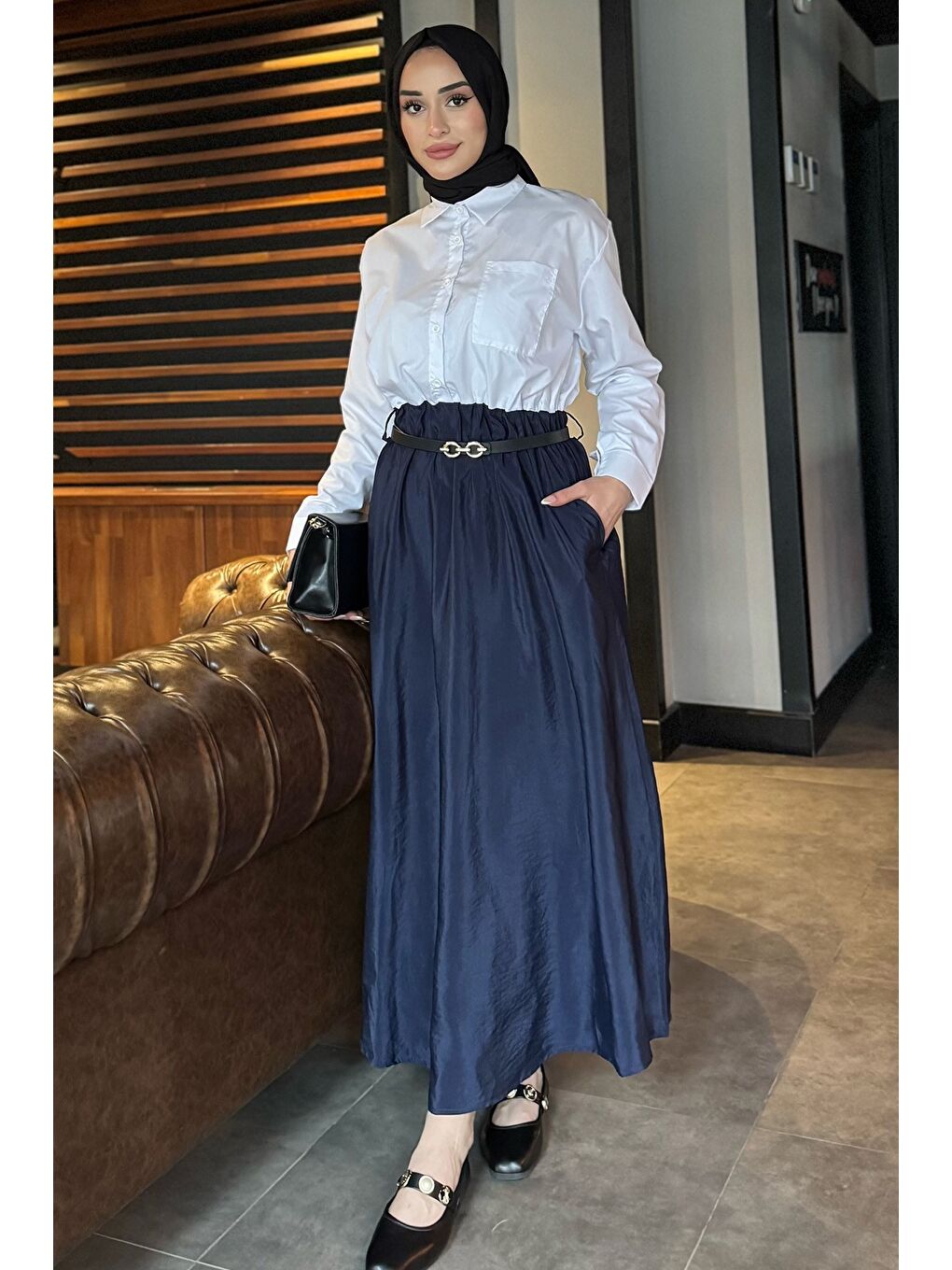 Lacivert Cep Detaylı Kemerli Yazlık Tesettür Elbise-3