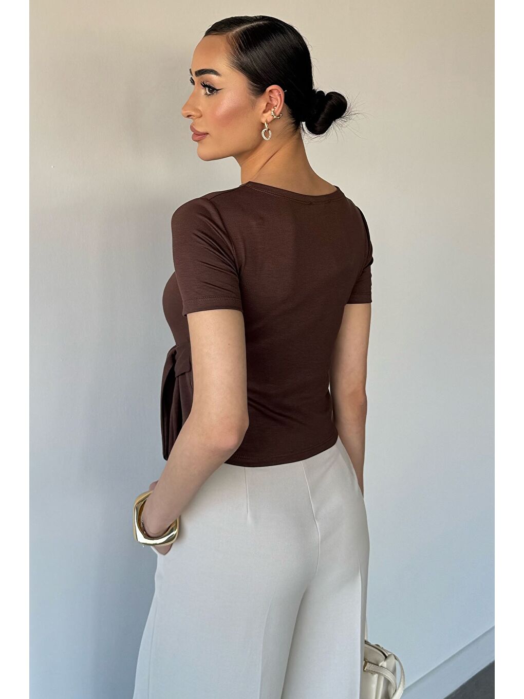 Kahverengi Kadın Yan Bağlamalı Bluz-3