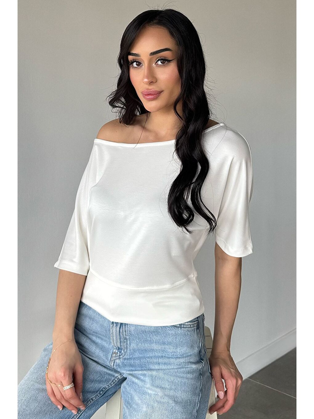 Ekru Kadın Kayık Yaka Bluz-1