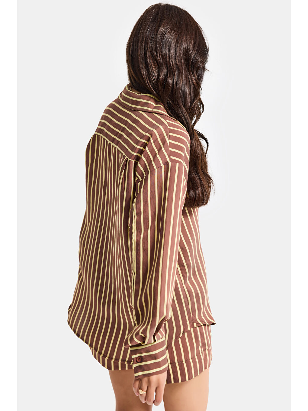 Kahverengi Kadın Kahve Çizgili s6-108 Oversize Rahat Kesim Gömlek-1