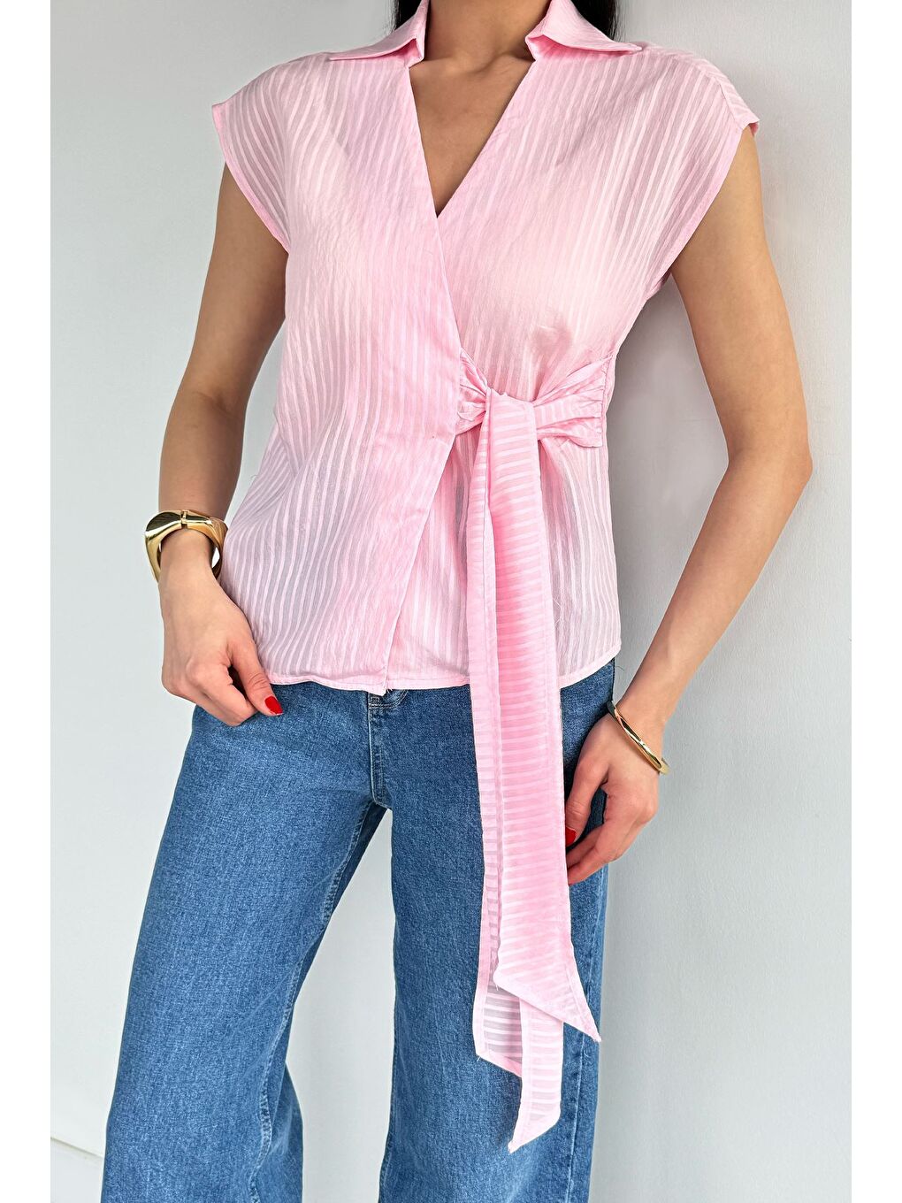 Pembe Kadın Kruvaze Yaka Bağlamalı Bluz-2