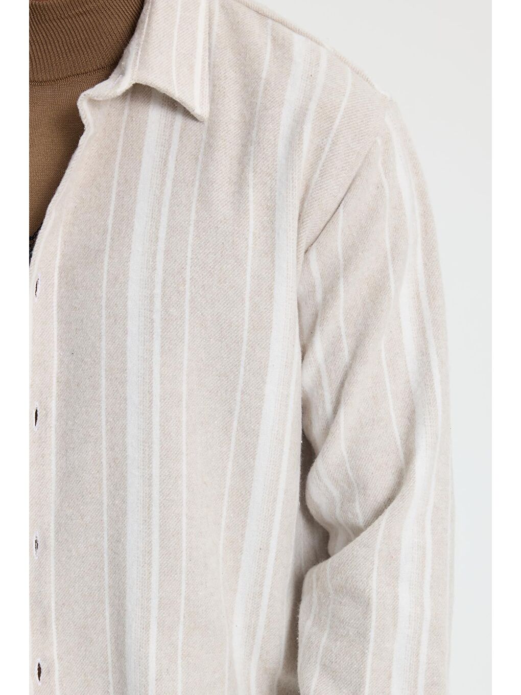 Bej Erkek Relax Fit Rahat Kesim Spor Yaka Çizgili Oduncu Gömlek-2