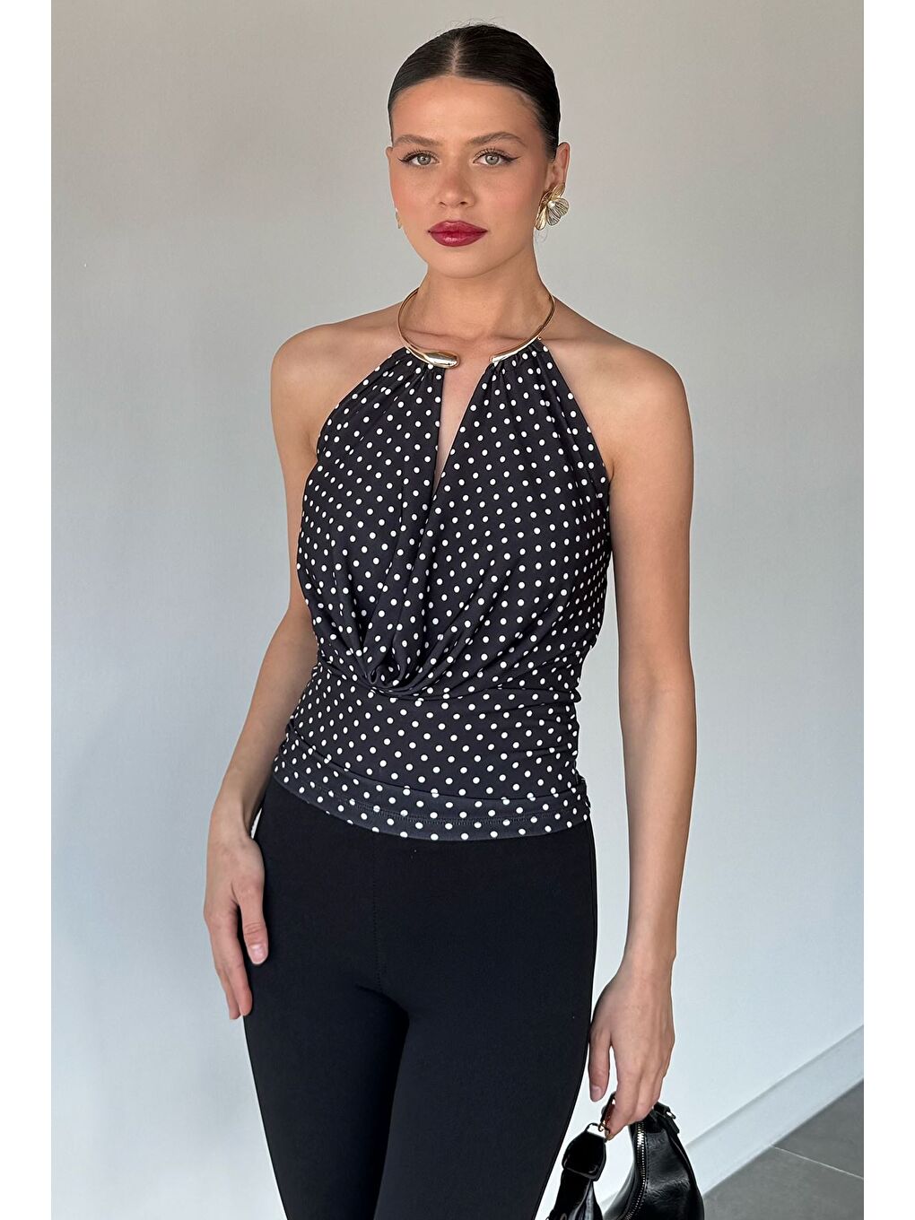 Siyah Kadın Puantiyeli Crop Top Bluz