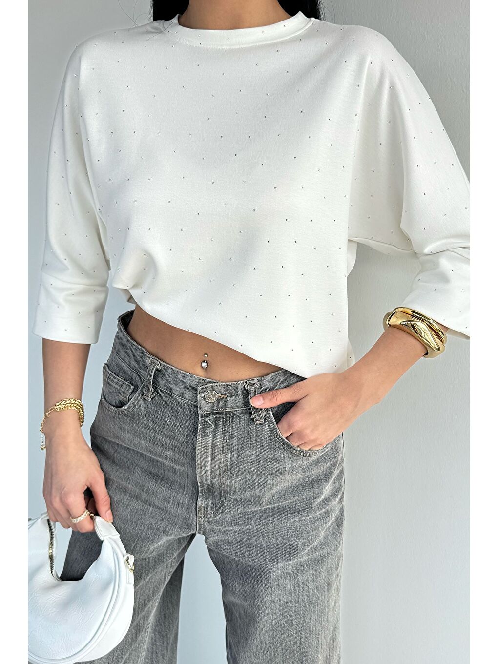 Ekru Kadın Taşlı Bluz