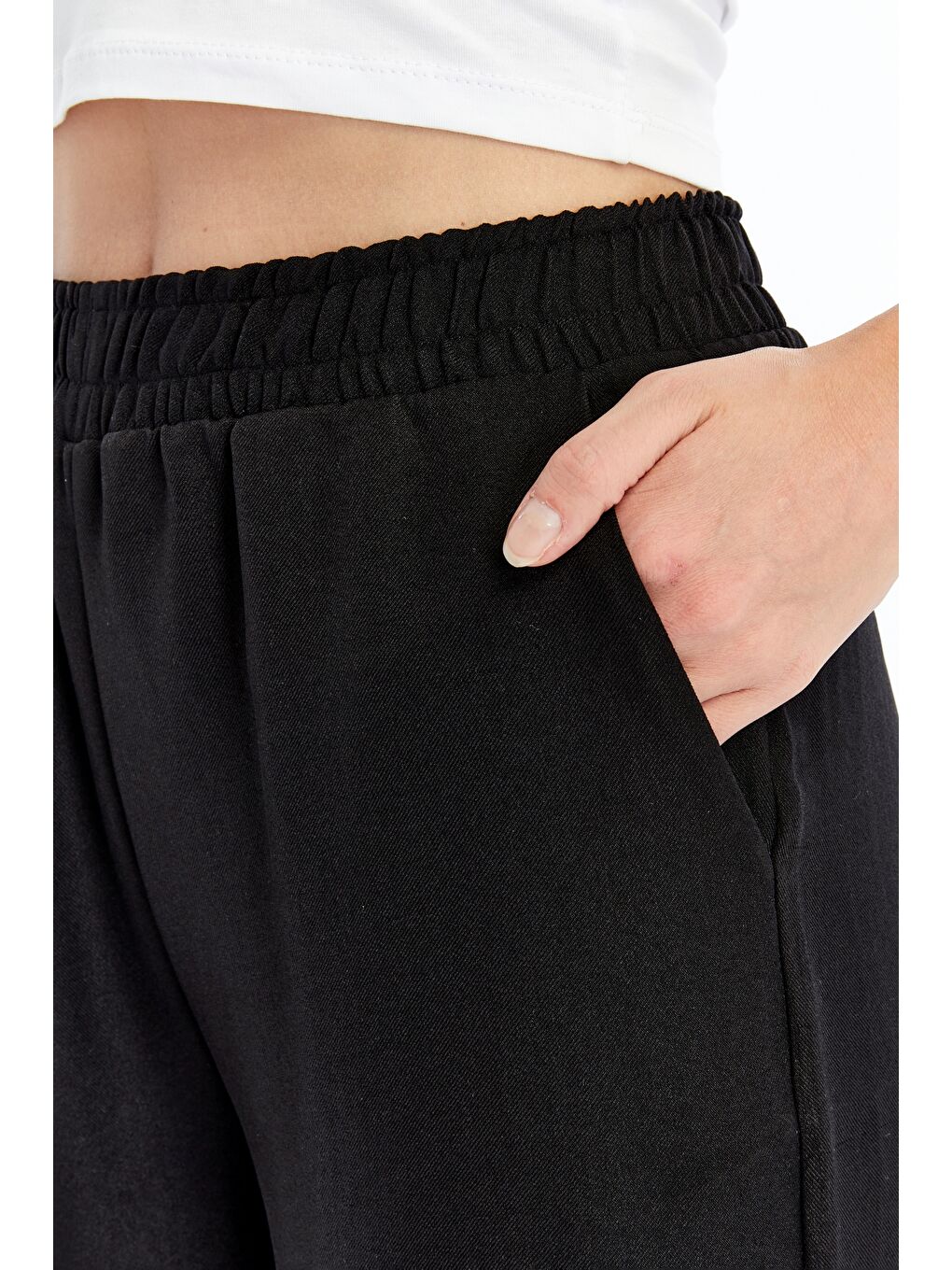 Siyah Kadın Pantolon Keten Karışımlı Belİ Lastikli Kırışmaz Pantolon KETEN-PANTOLON-3