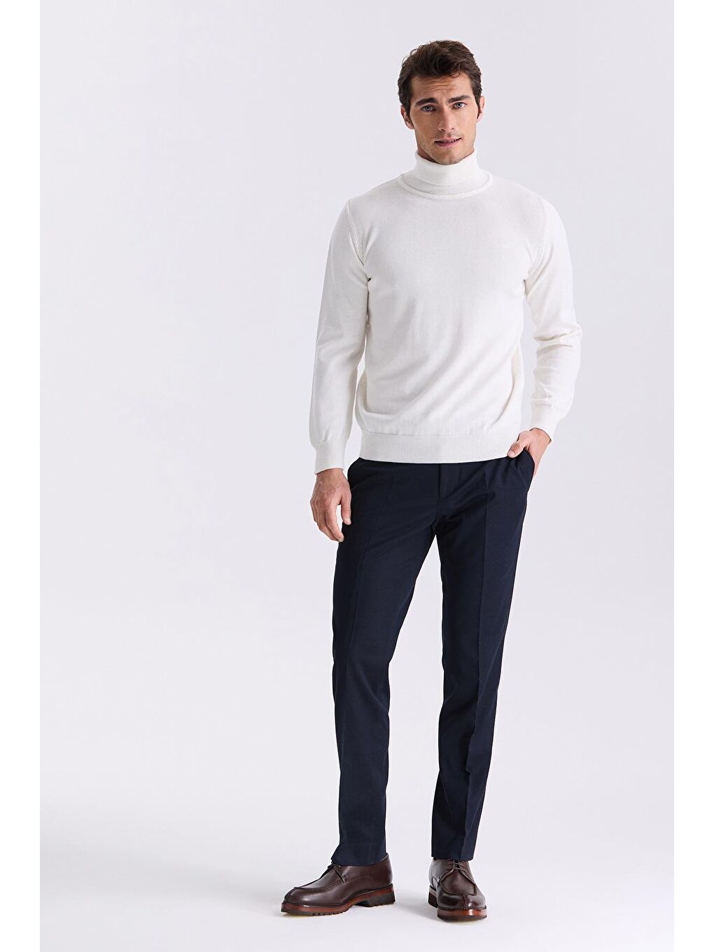 Ekru Slim Fit Tam Balıkçı Yaka Triko Kazak-1