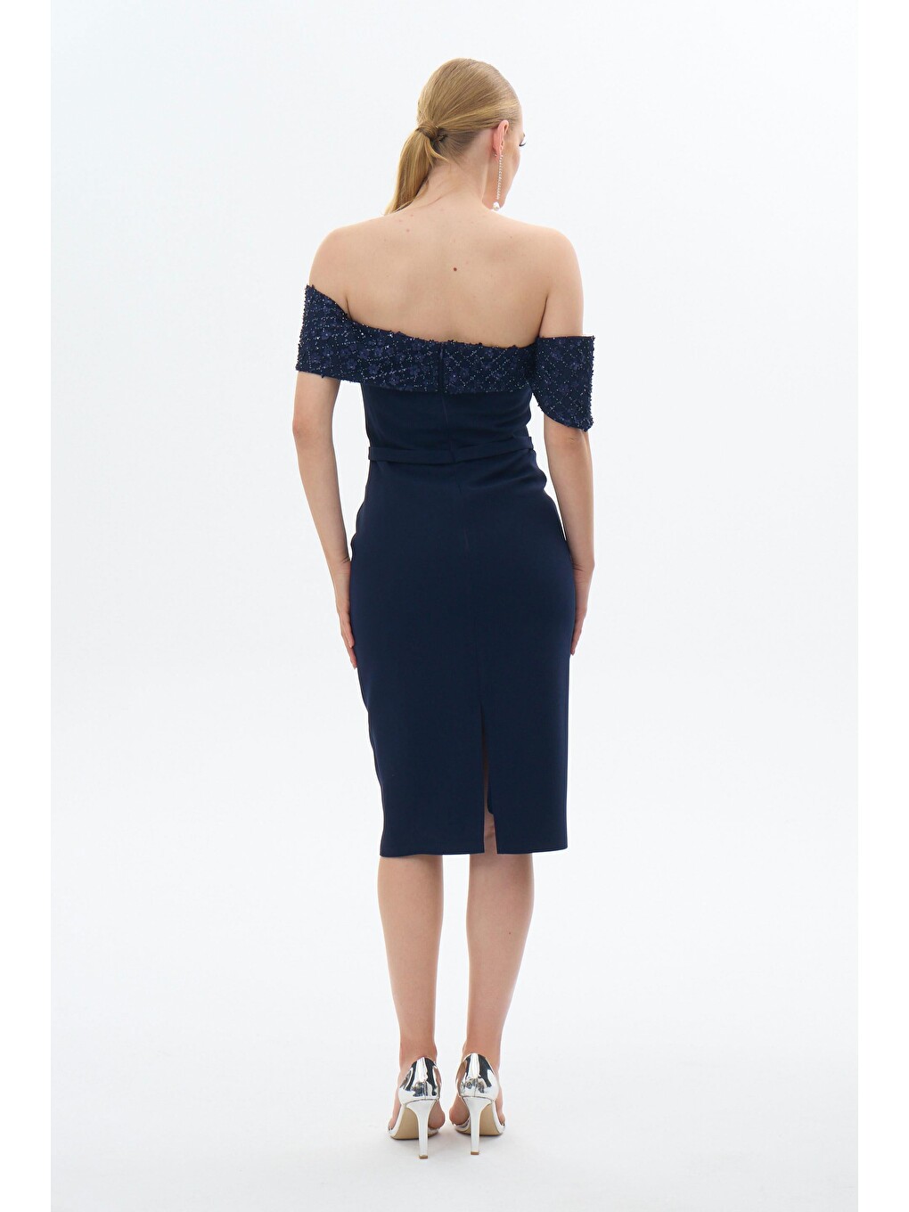 Lacivert Düşük Kol Taşlı Krep Abiye Elbise-4
