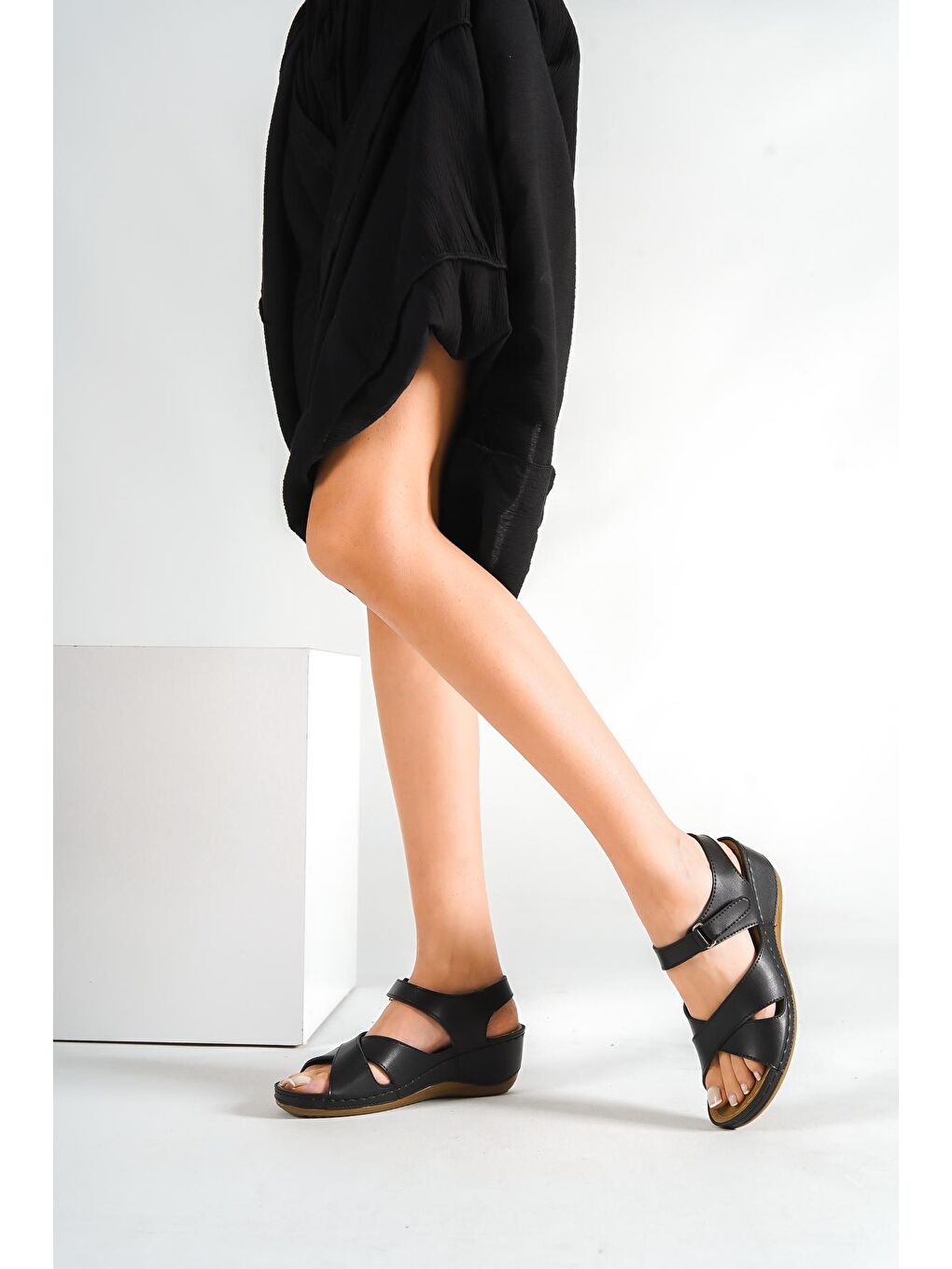 Siyah Z6312 Kadın Konfor Anatomic Sandalet-3