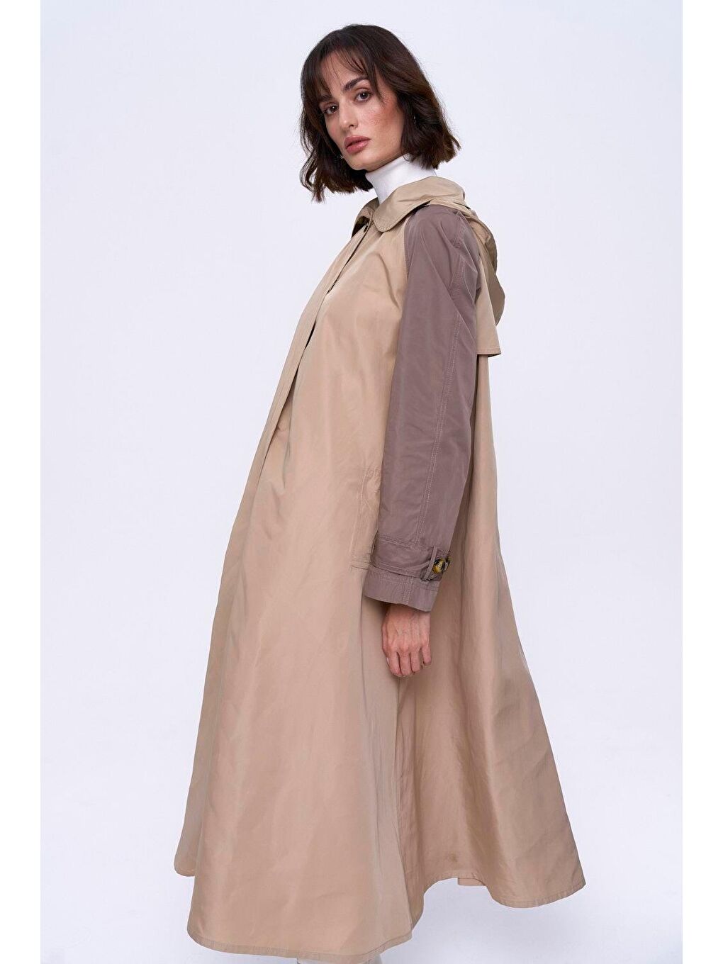 Bej Kapüşonlu Vizon Kadın Trençkot-4