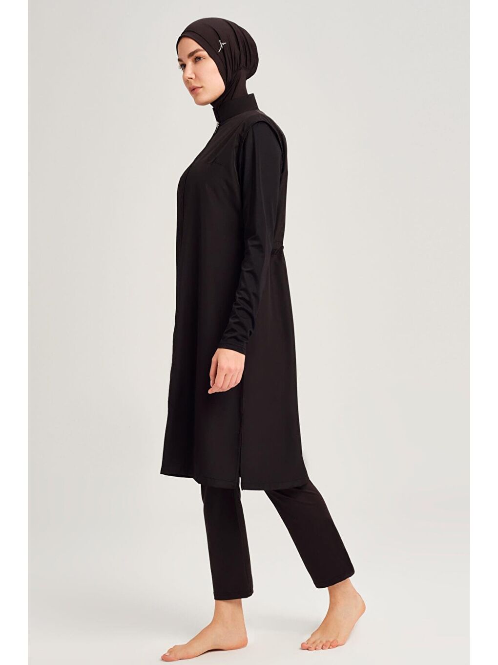 Rahat Kesim Siyah Jileli 4 Parça Tam Tesettür Mayo Takımı 6025-1