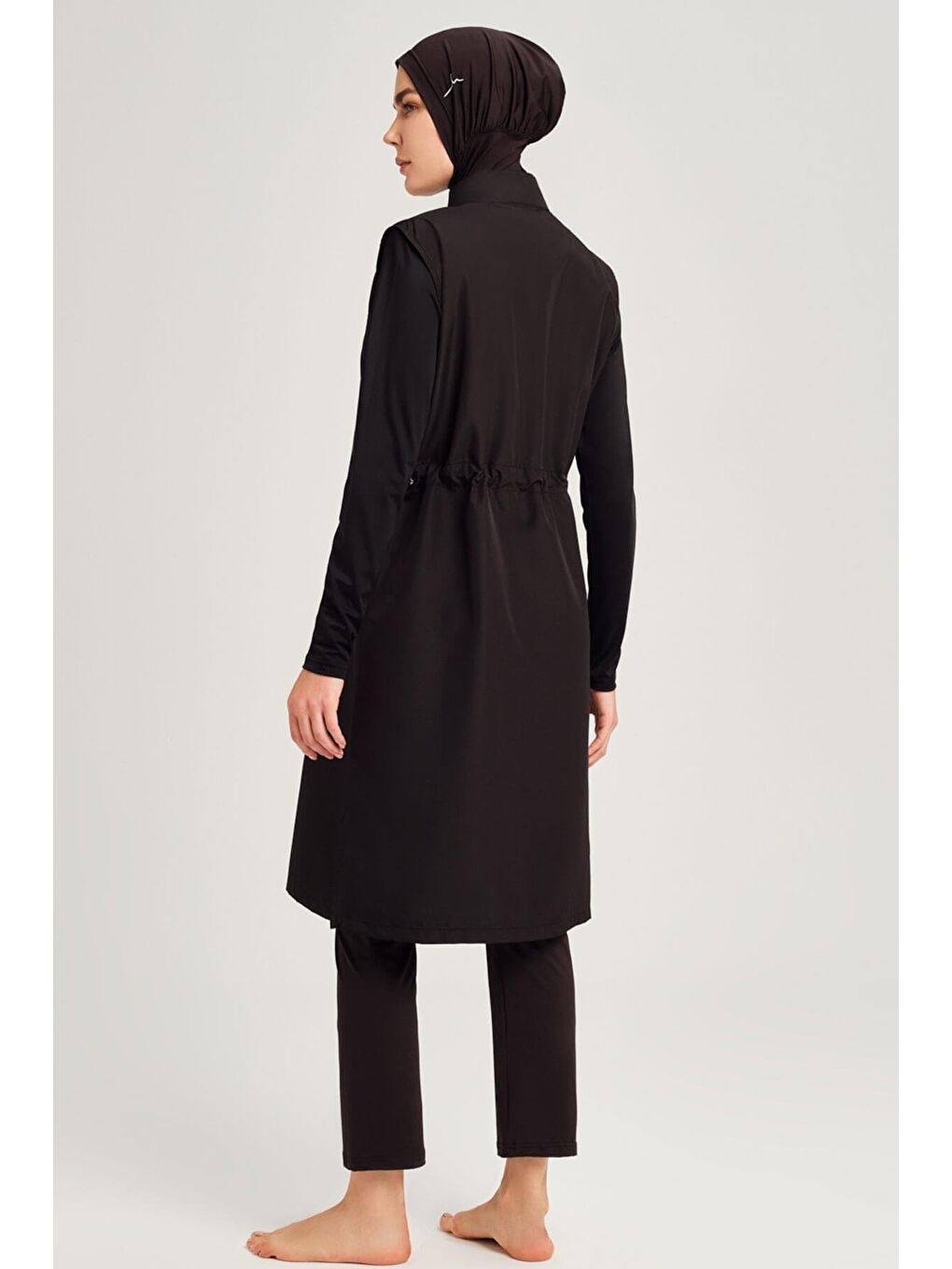 Rahat Kesim Siyah Jileli 4 Parça Tam Tesettür Mayo Takımı 6025-2
