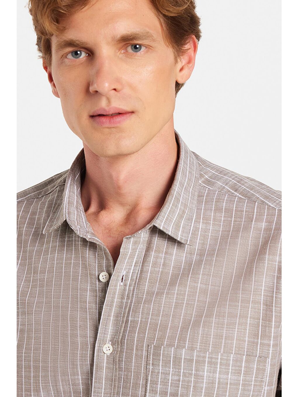 Erkek Regular Fit Klasik Kesim Uzun Kollu %100 Pamuk Keten Doku Tek Cepli Çizgili Kahverengi Gömlek-1