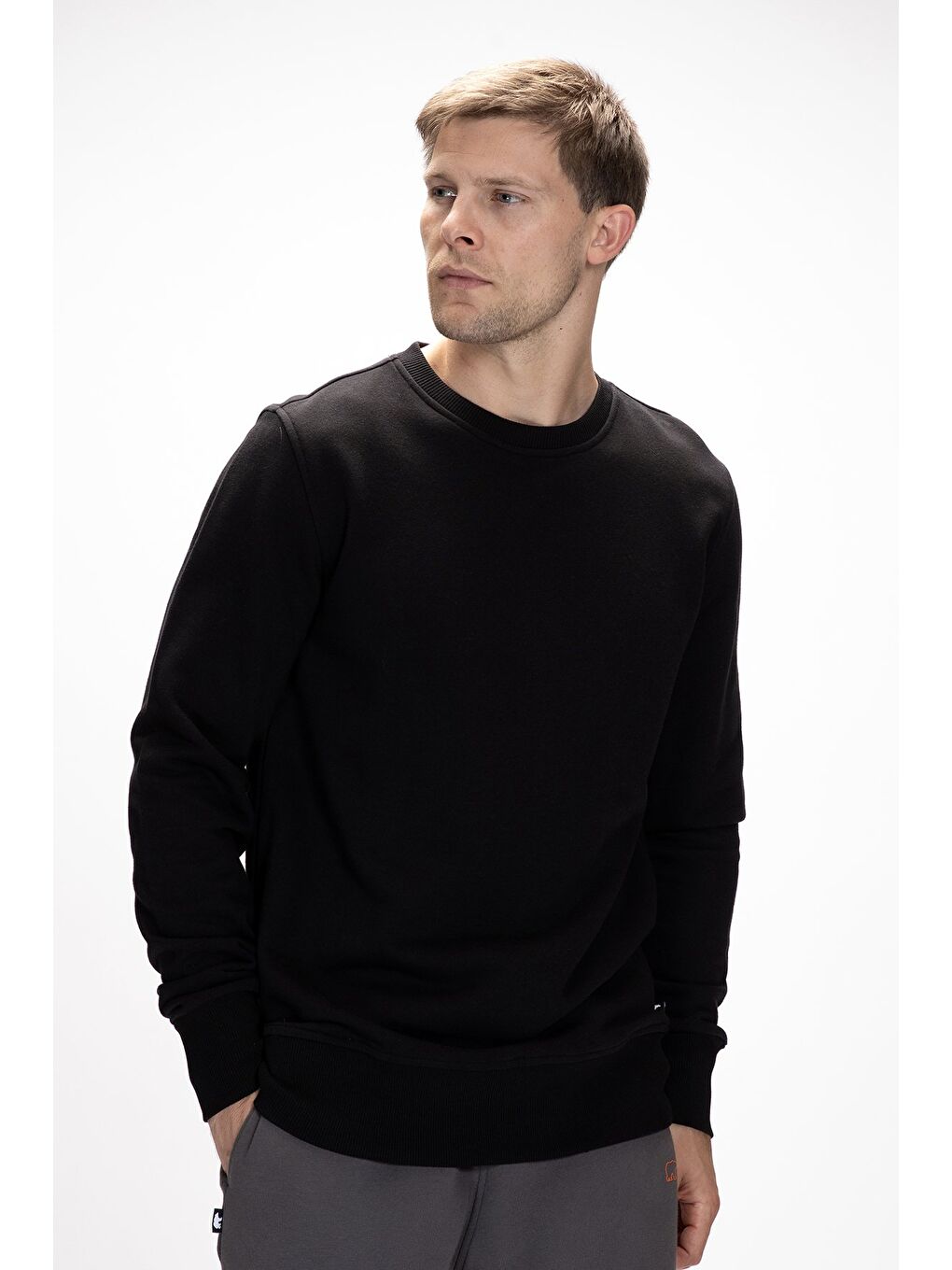 Siyah Corner Si̇yah Crewneck Erkek Sweatshirt-3