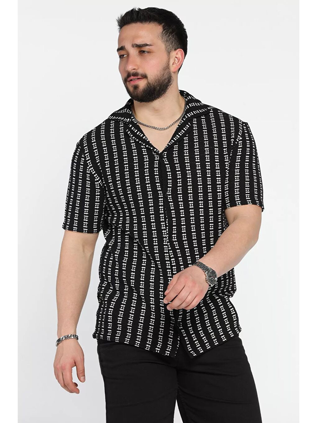 Siyah Jakarlı Erkek Kısa Kol Gömlek-1