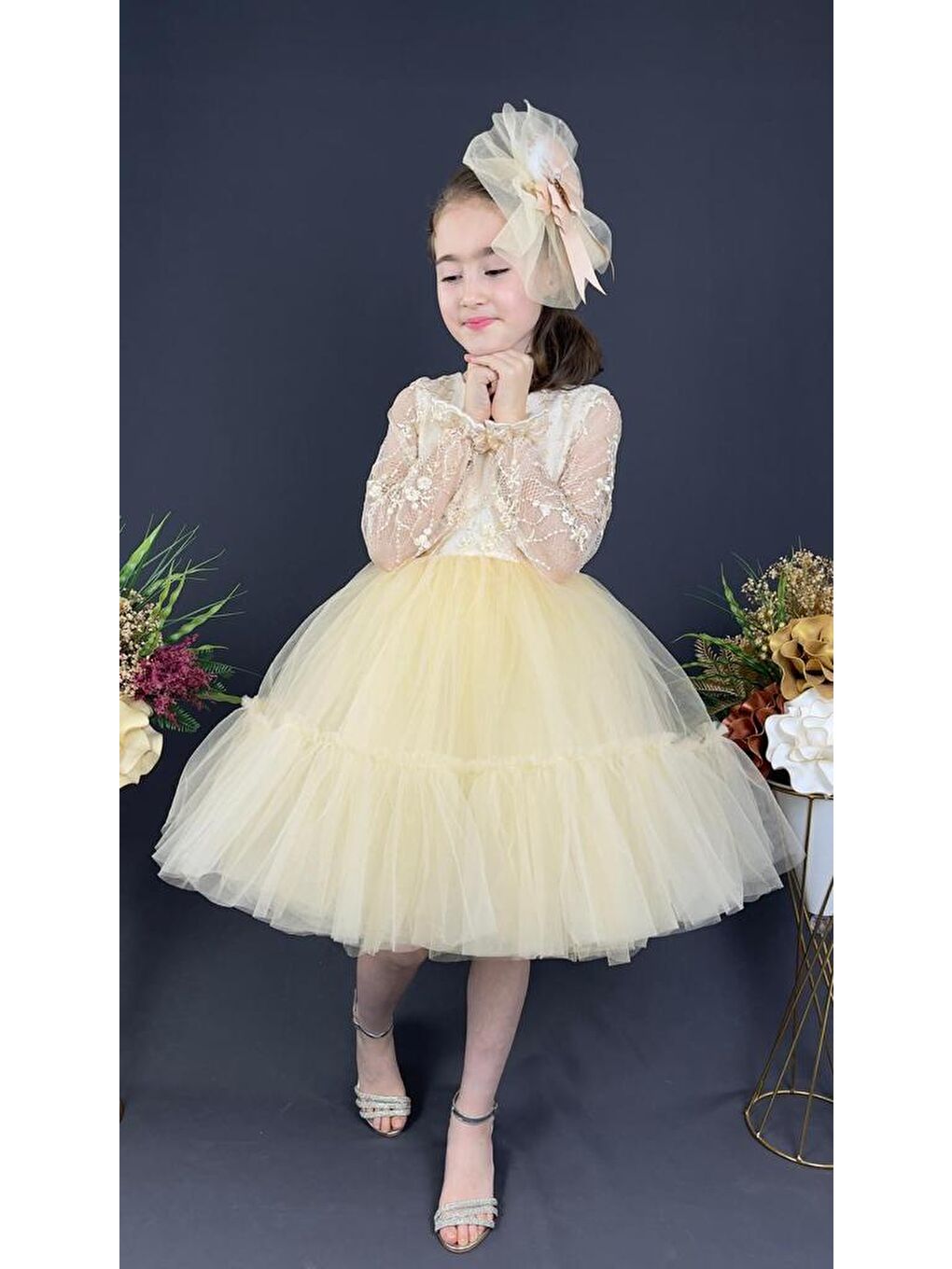 Ekru Uzun Kol Güpürlü Tokalı Vintage Abiye Elbise MNK0472