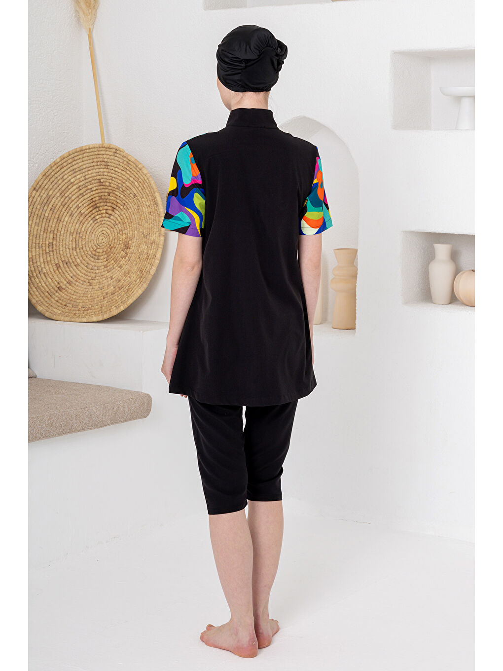 UV Korumalı Spor Elastan Kısa Kol Yarı Kapalı Tesettür Mayo 1609 Siyah-3