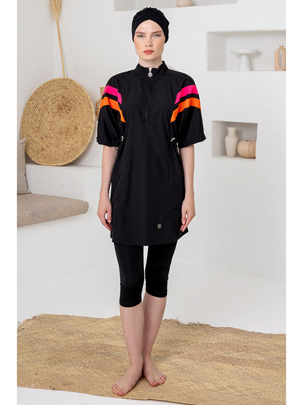 UV Korumalı Kısa Kollu Taytlı Paraşüt Kumaş Yarı Kapalı Mayo 1615 Siyah01-1