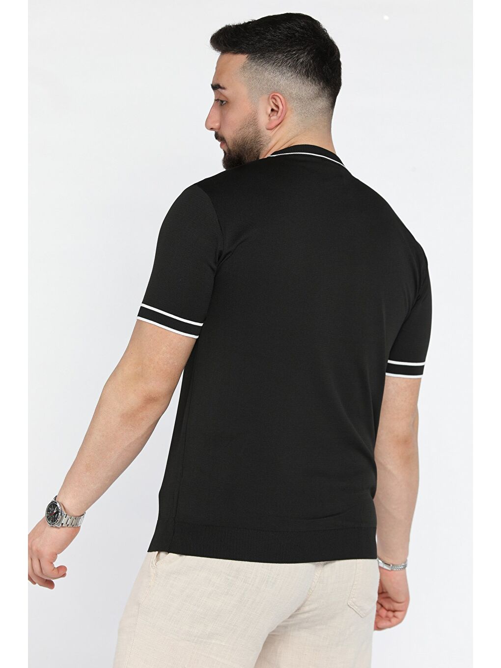 Siyah Bisiklet Yaka Erkek Triko Tişört-2